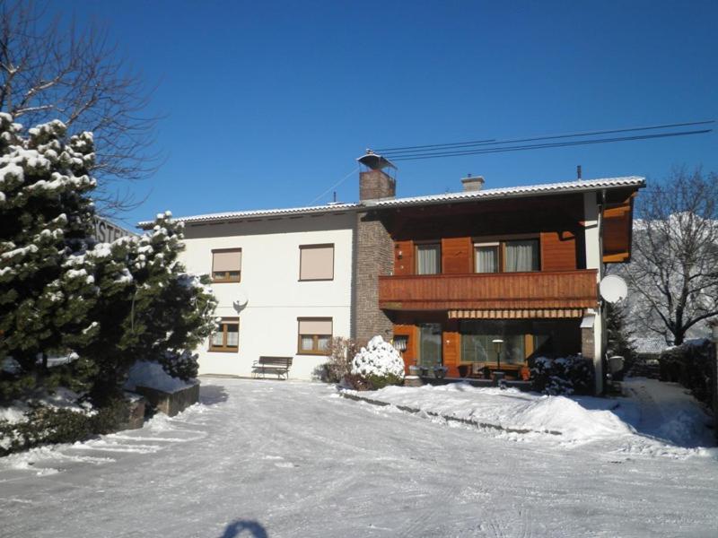 Haus Stratton