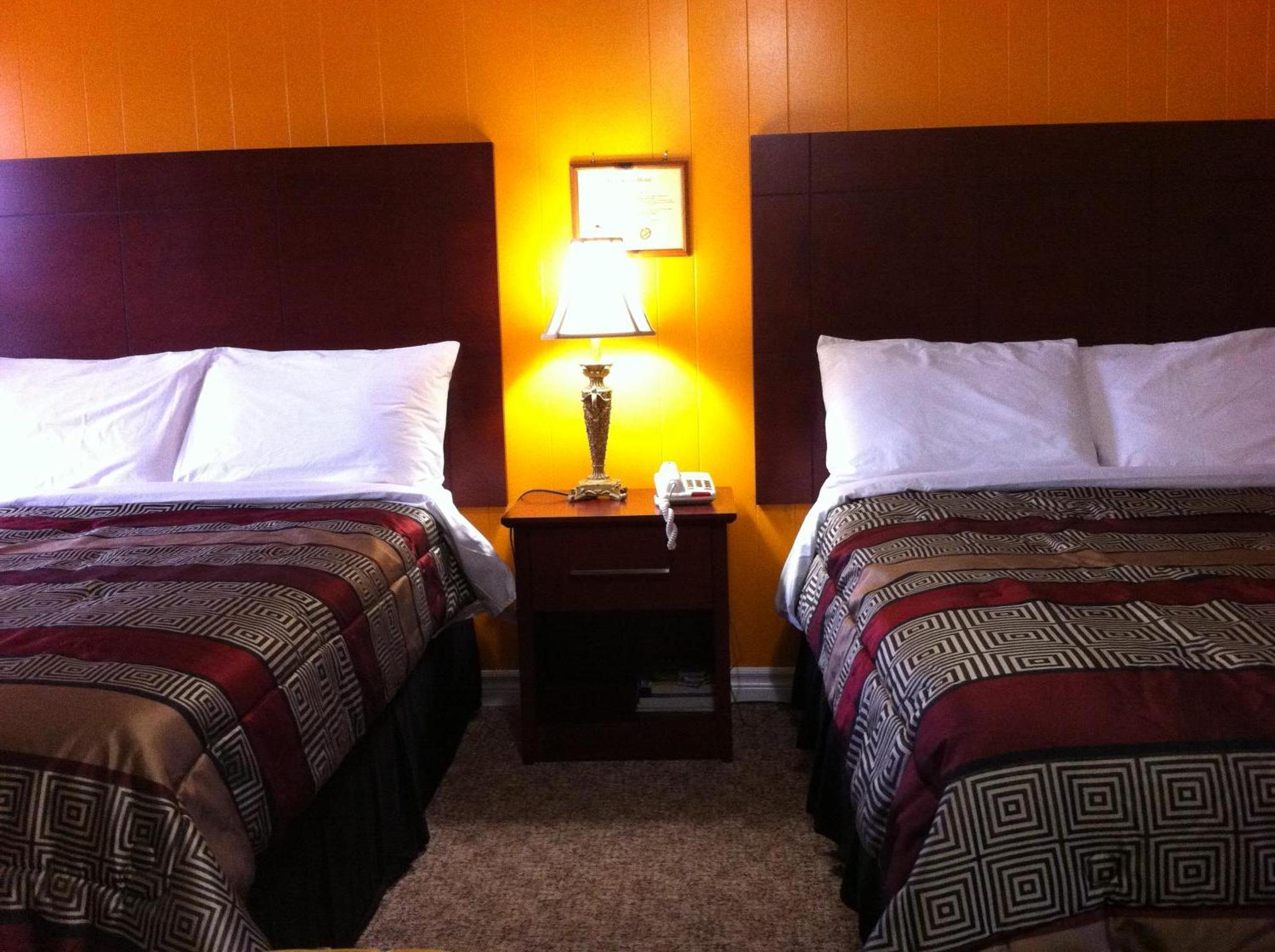 Deep River Motel