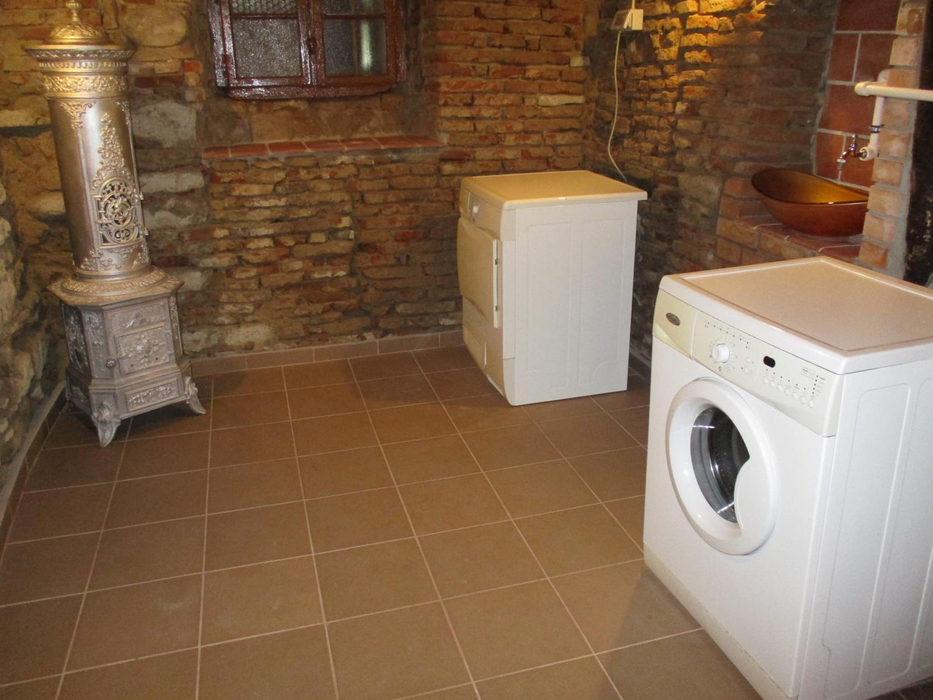 Photo 36