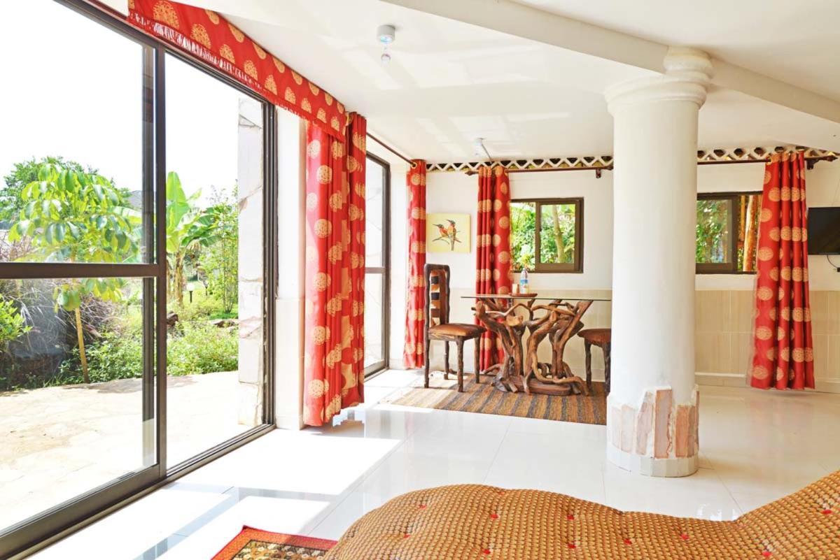 Malakai Eco Lodge