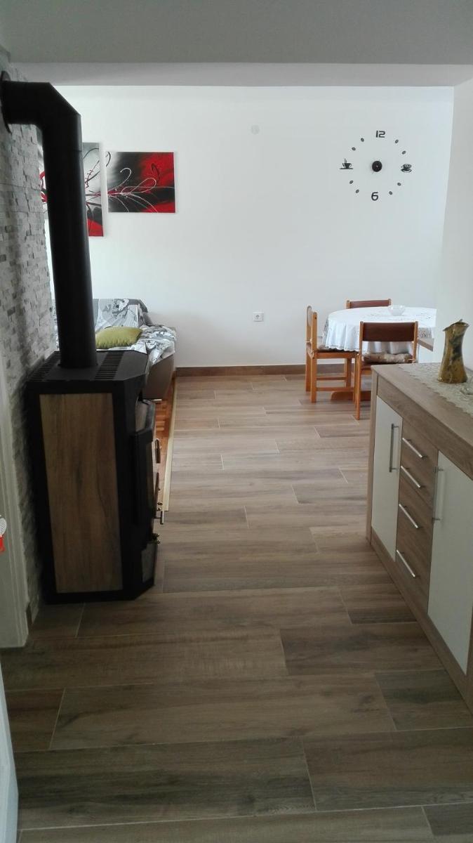 Photo 31