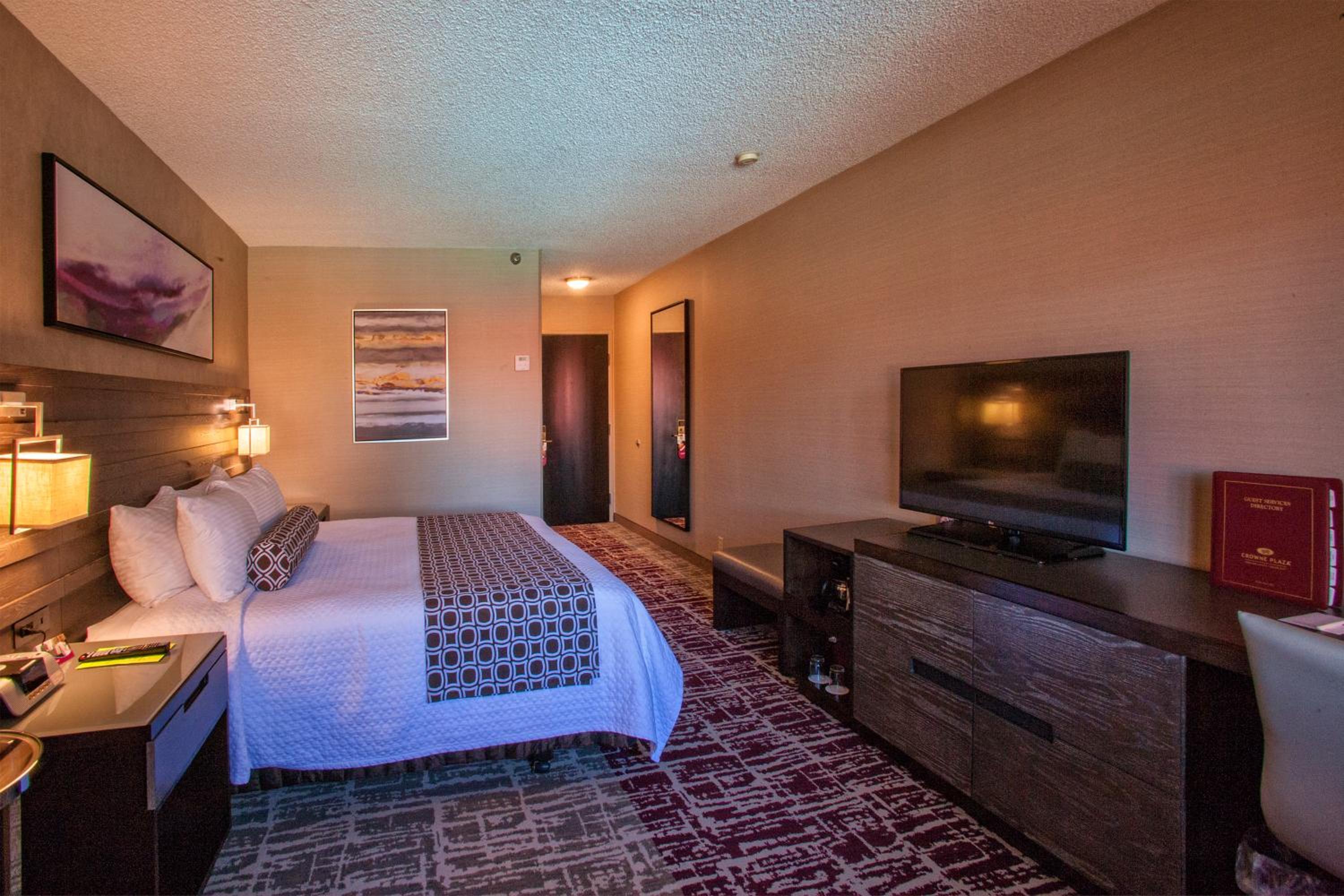 San Jose Vacations - Crowne Plaza Silicon Valley North - Union City, an IHG Hotel - Property Image 2