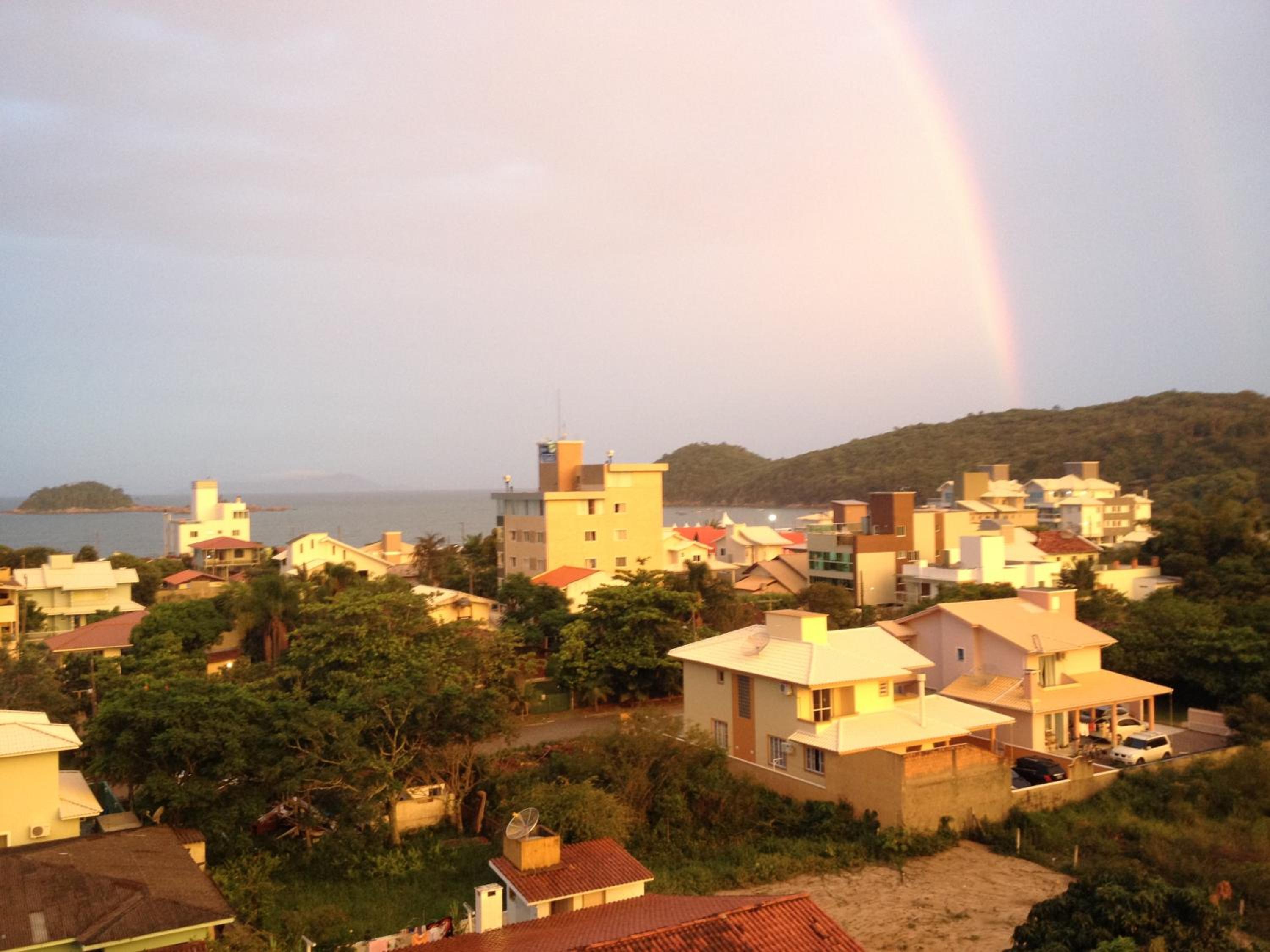 Apartamento Cobertura PALMAS DO ARVOREDO para 7 pessoas a 250m do mar com terraço e vista maravilhosa