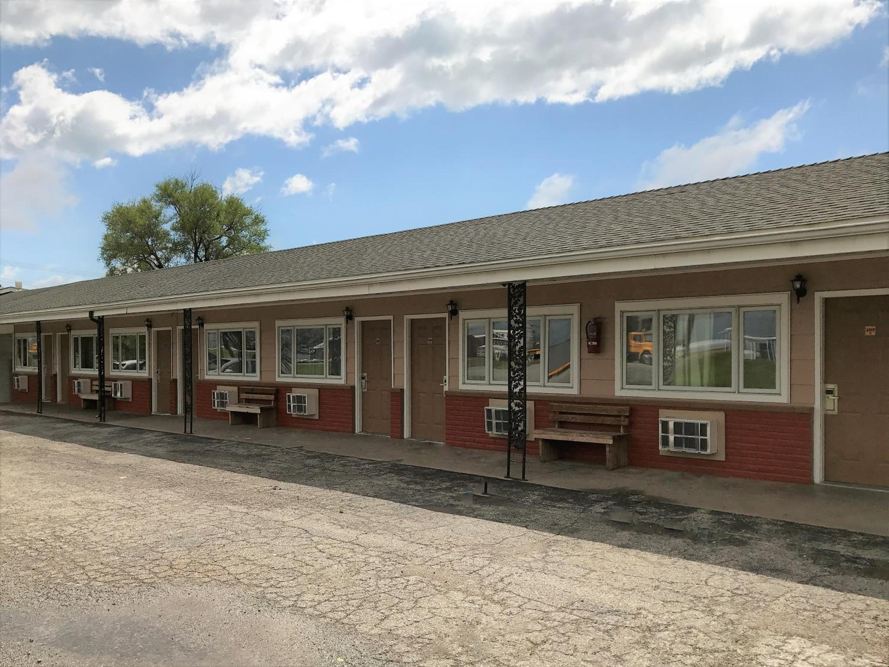 Budget Inn
