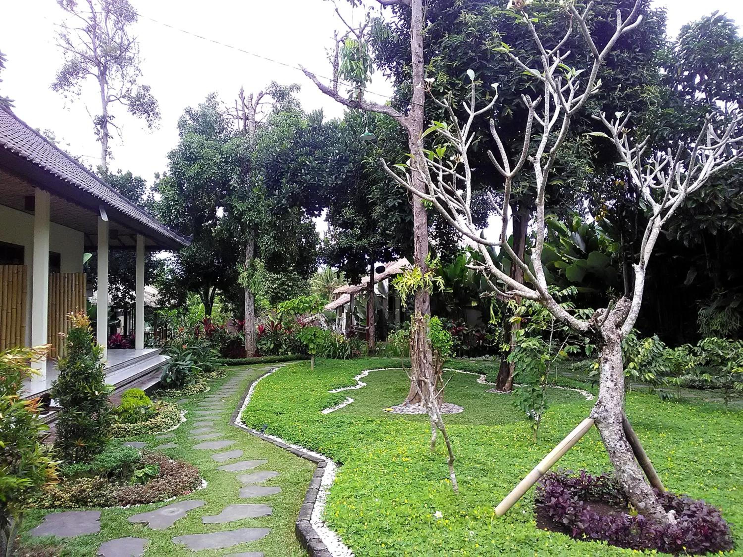 Astawa House
