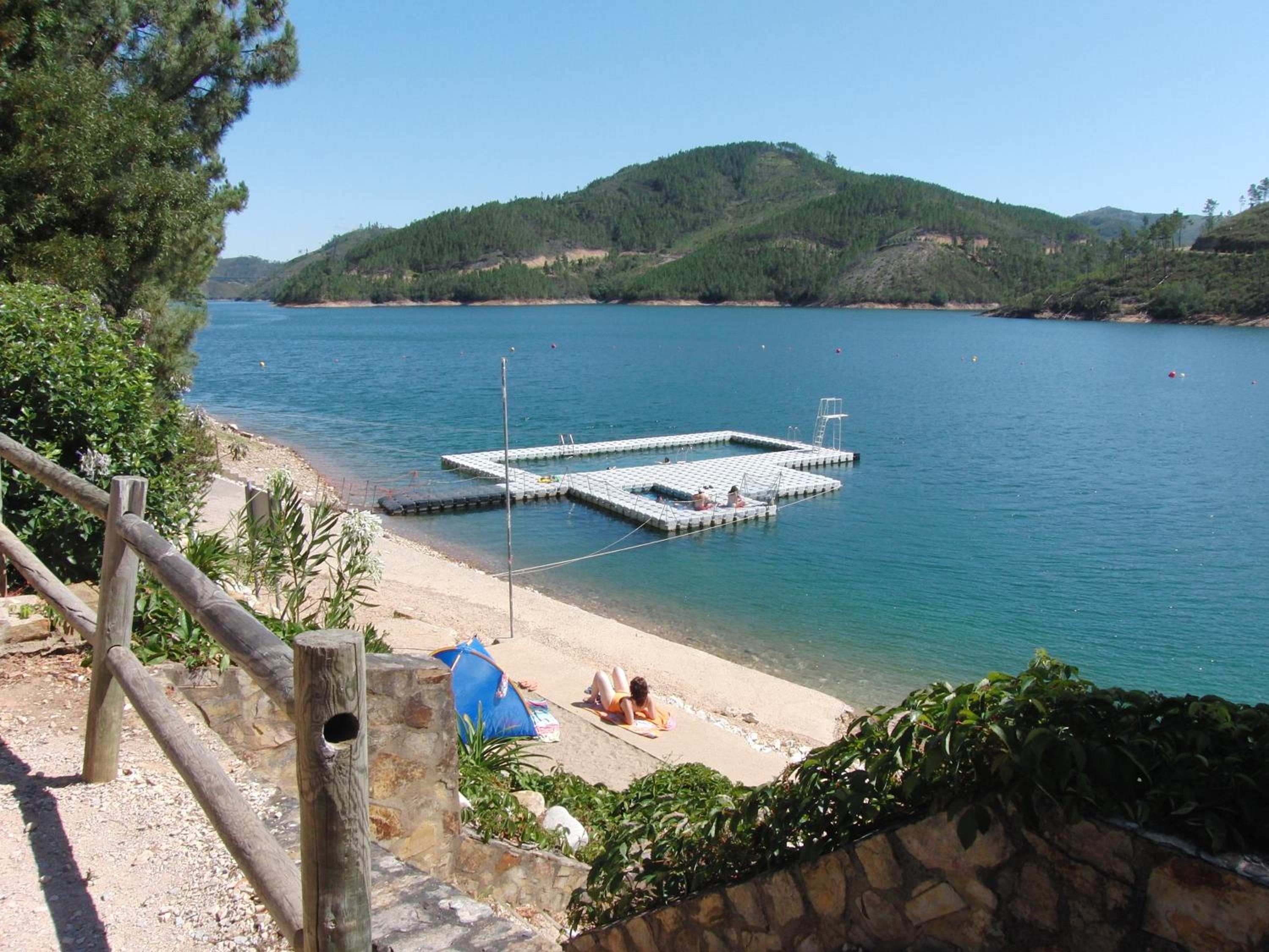 Redondo Lodges