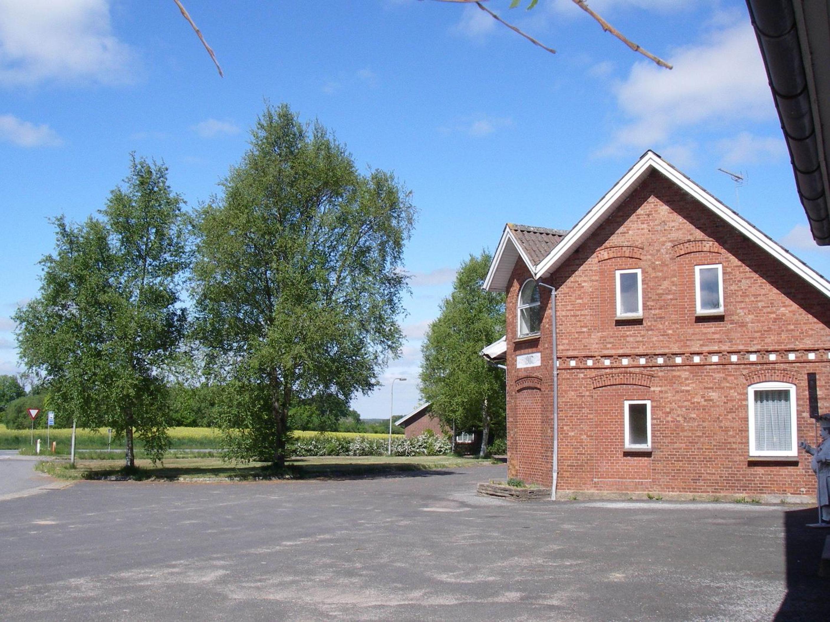 Photo 7