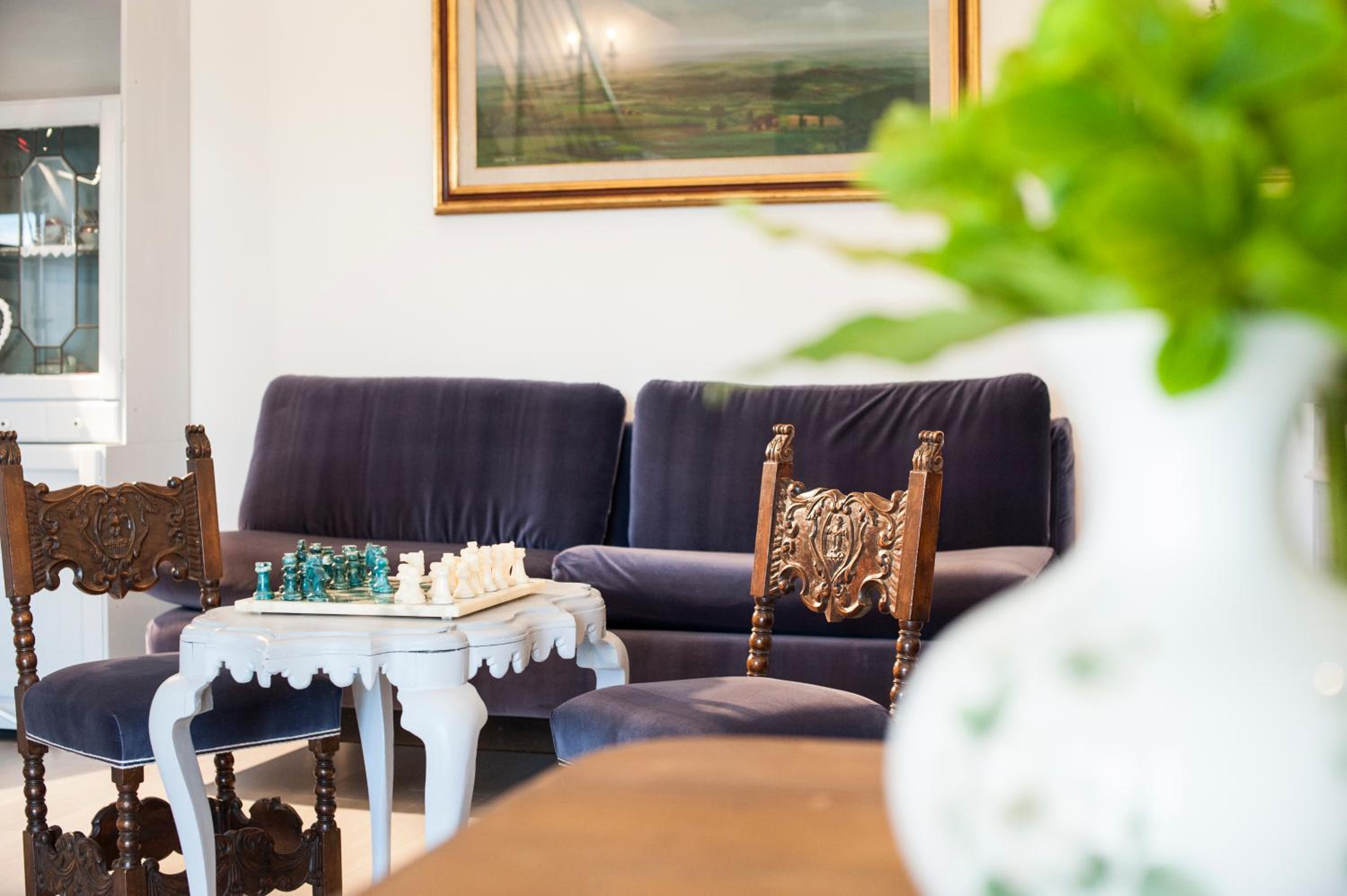 Country Lodge B&B