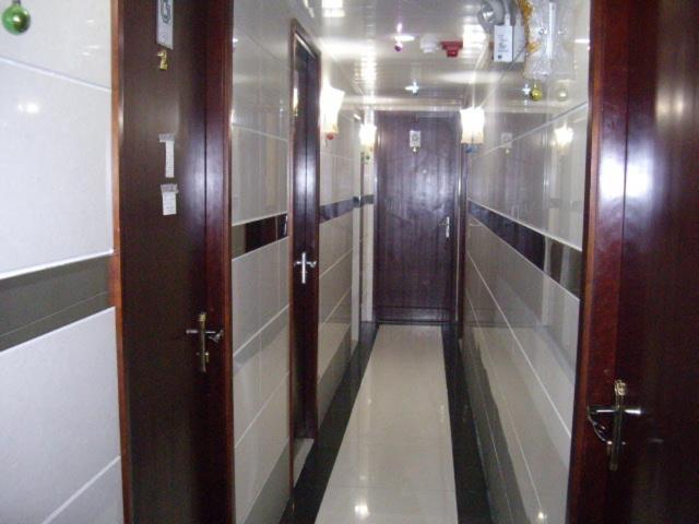 Canadian Hostel