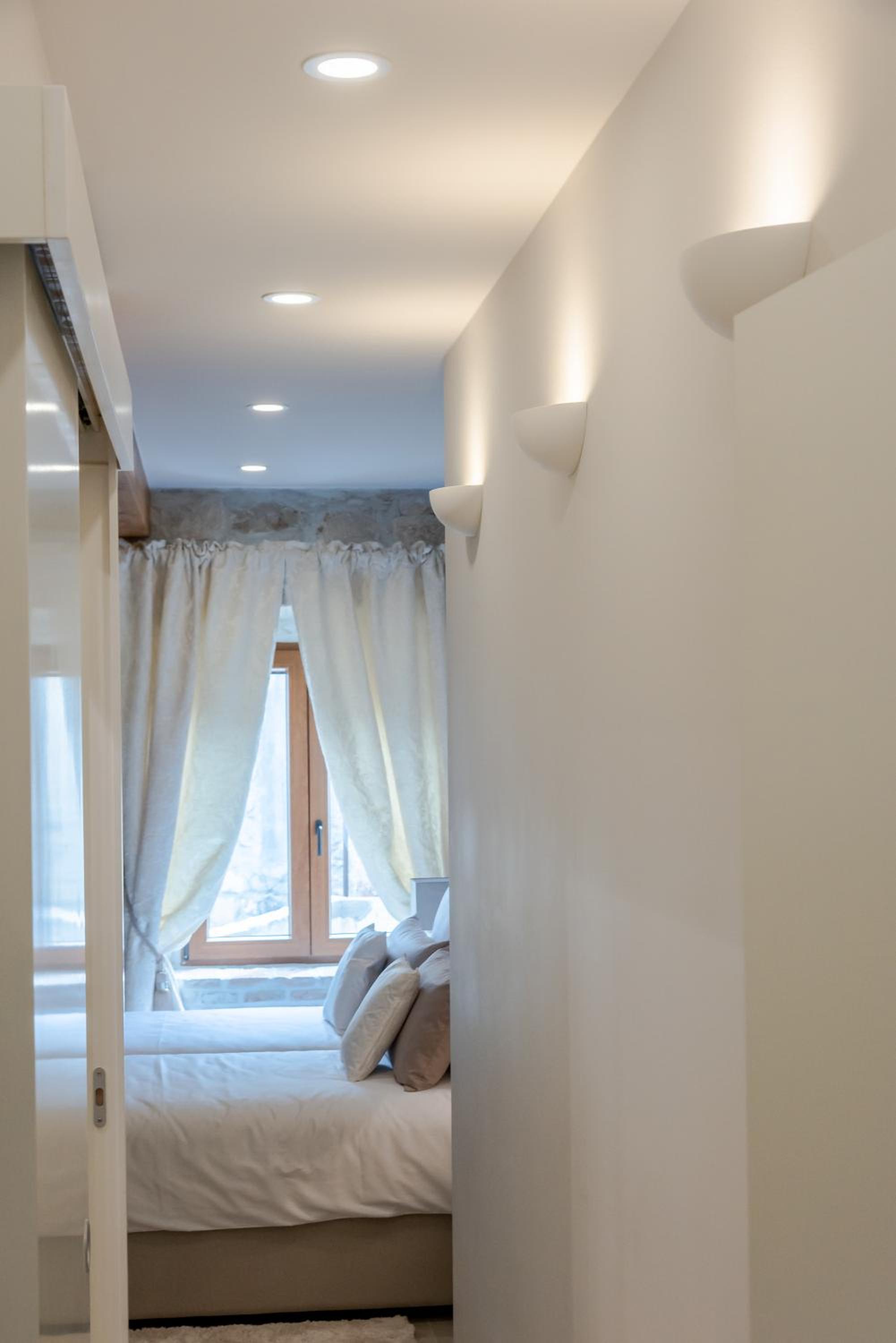 Jupiter Lux Rooms