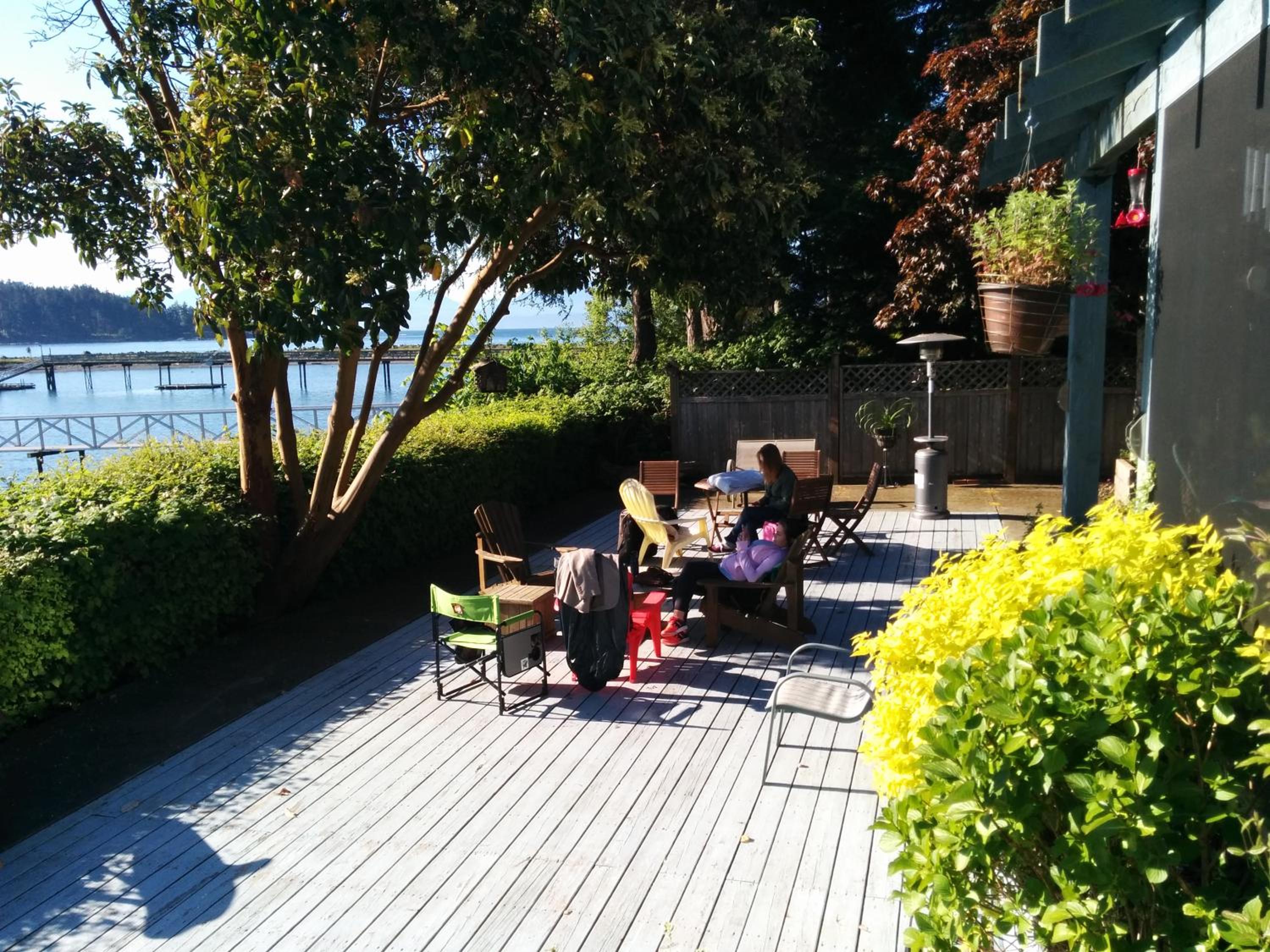 Sooke Vacations - Salty Towers Ocean Front Cottages - Property Image 44