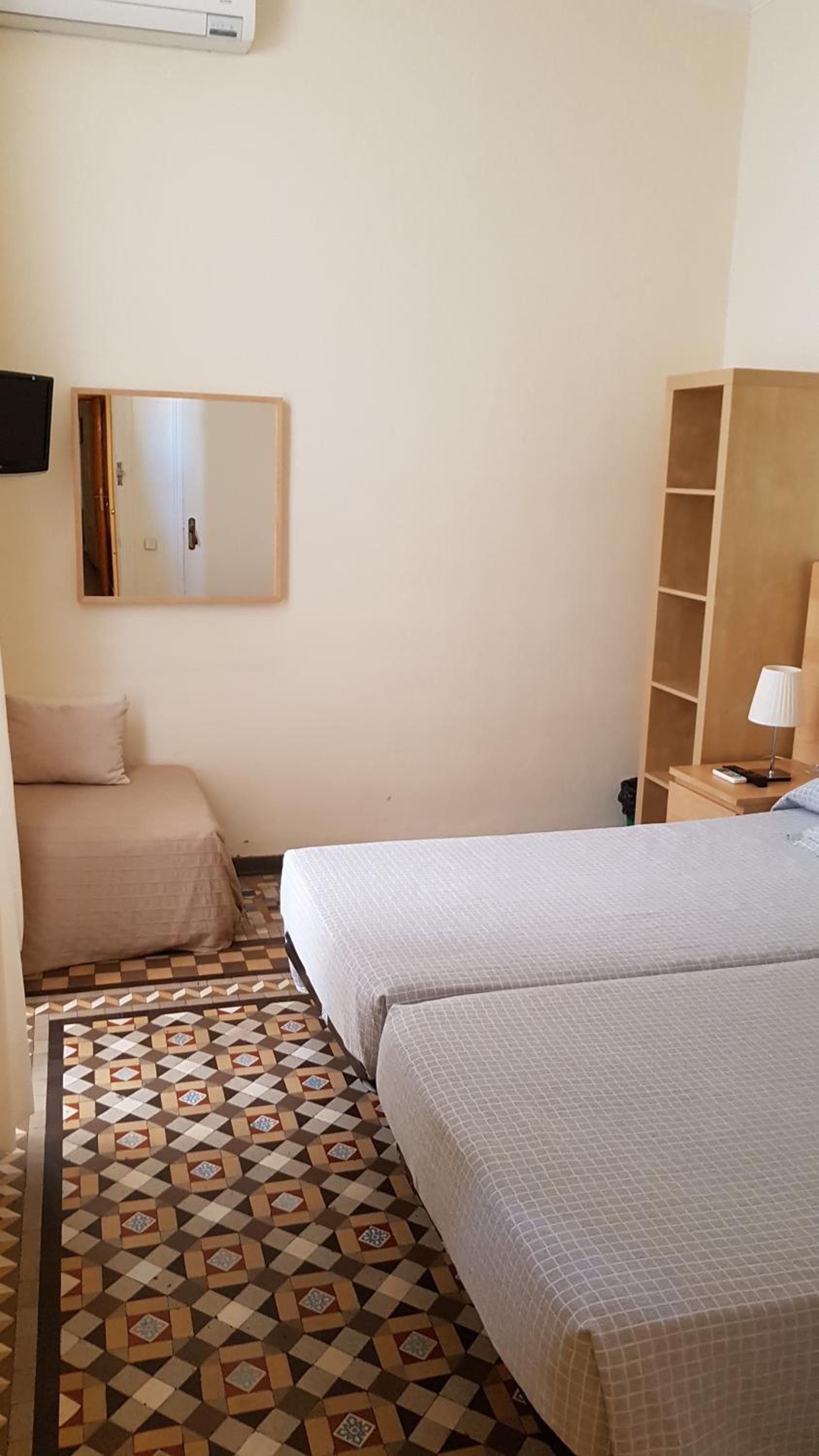 Hostal Eixample