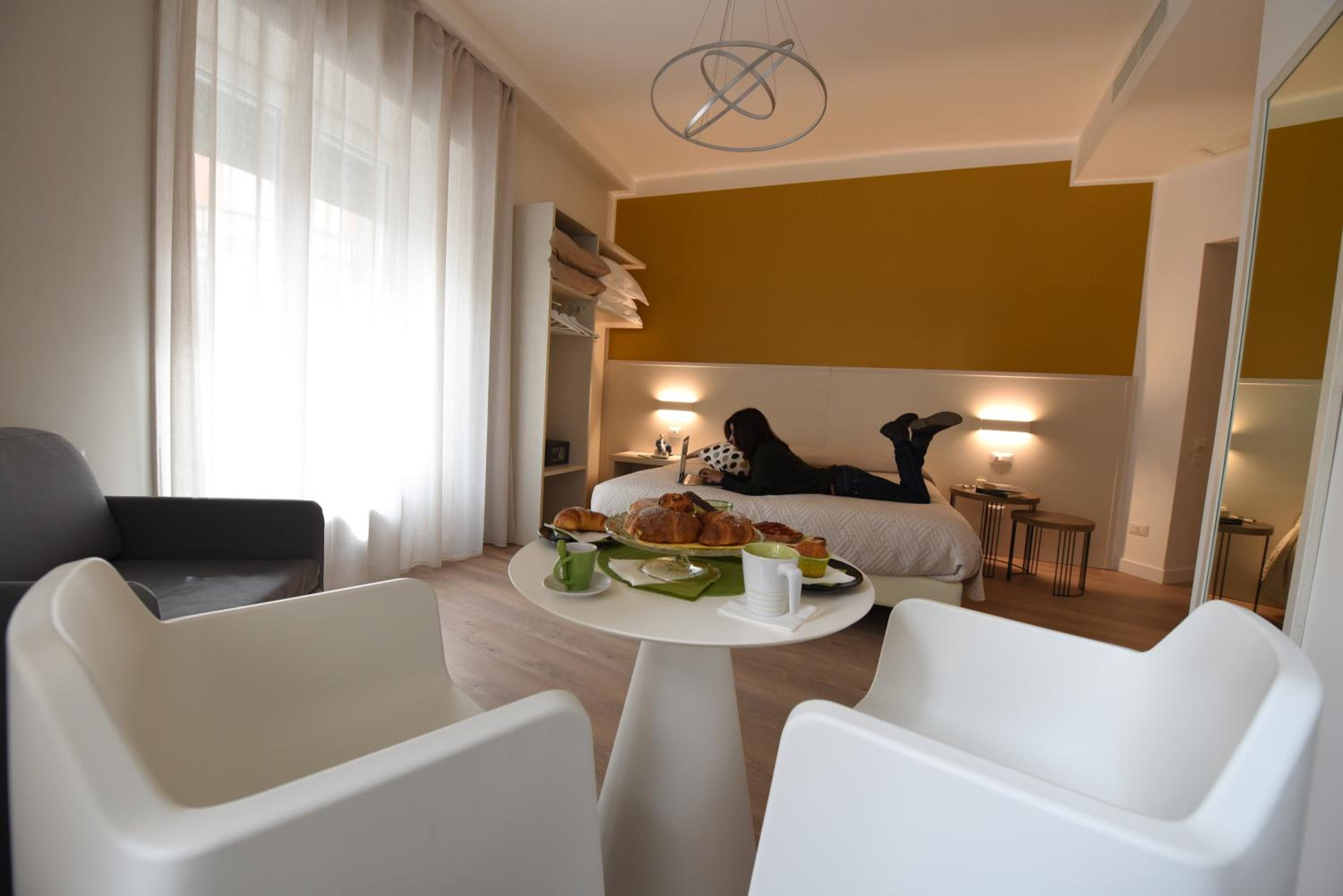 hotel room