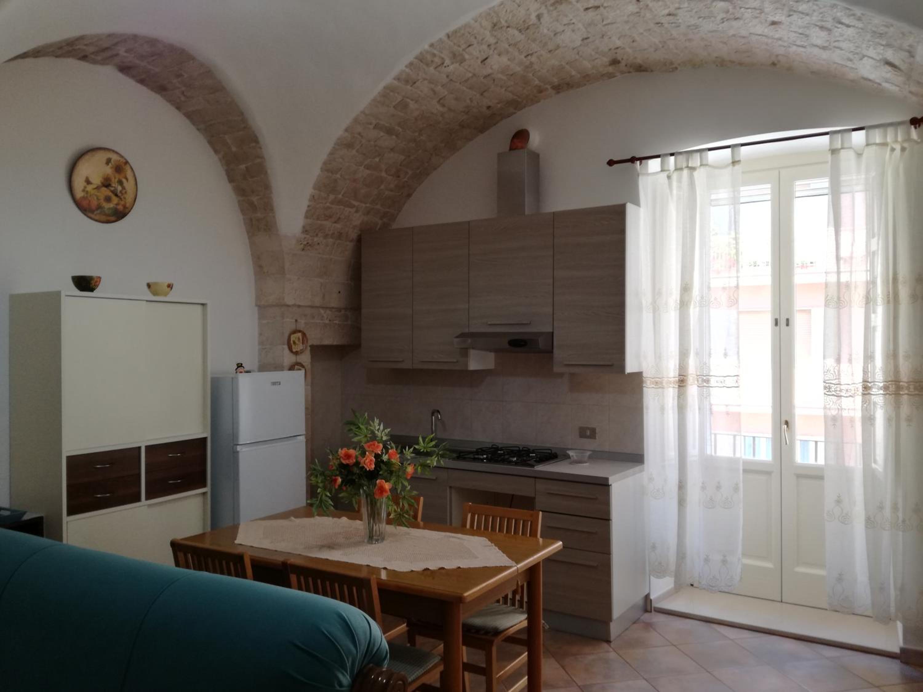 Porta Nuova en Putignano — kitchen