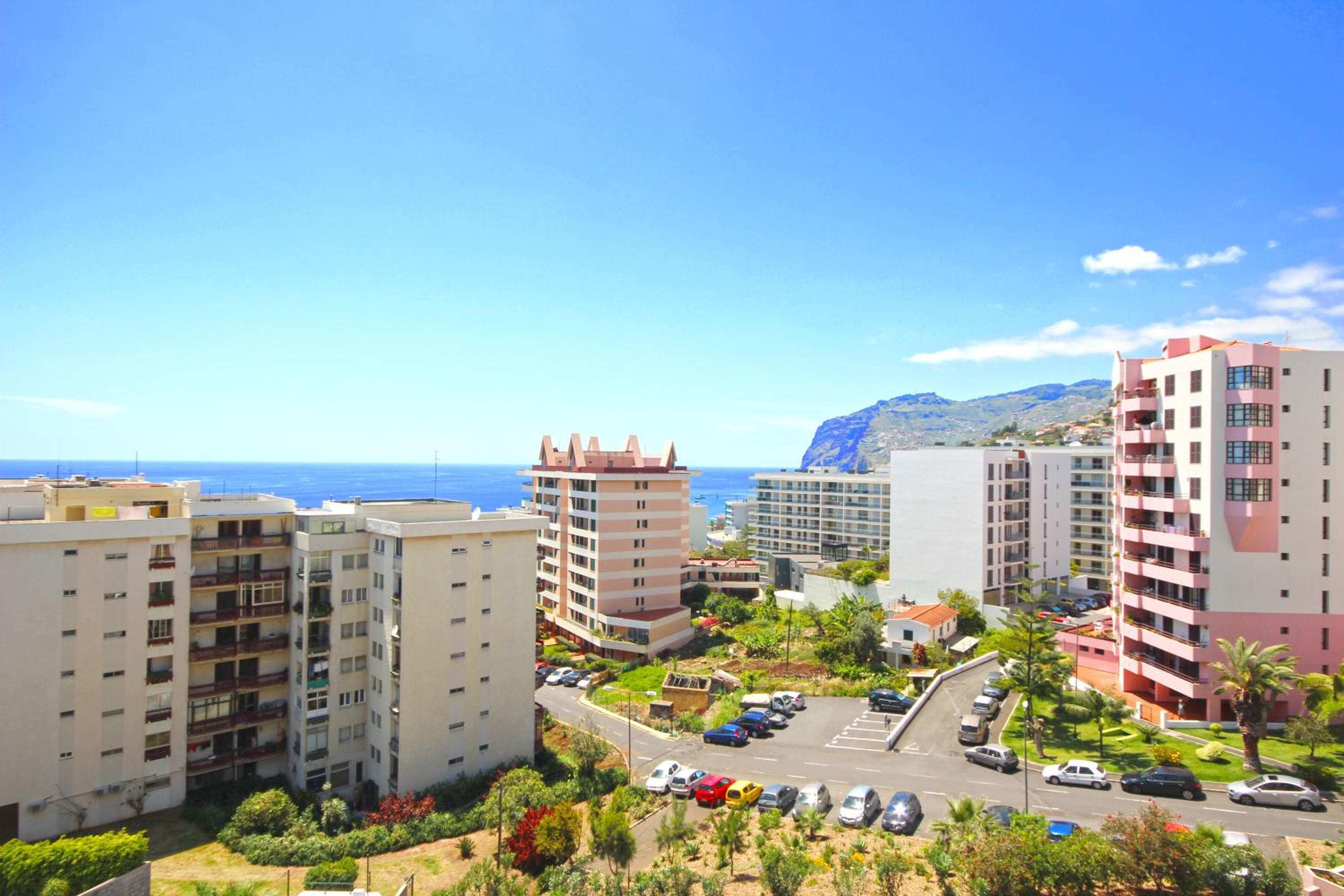 America Apartment by Holiday Rental Madeira - main view