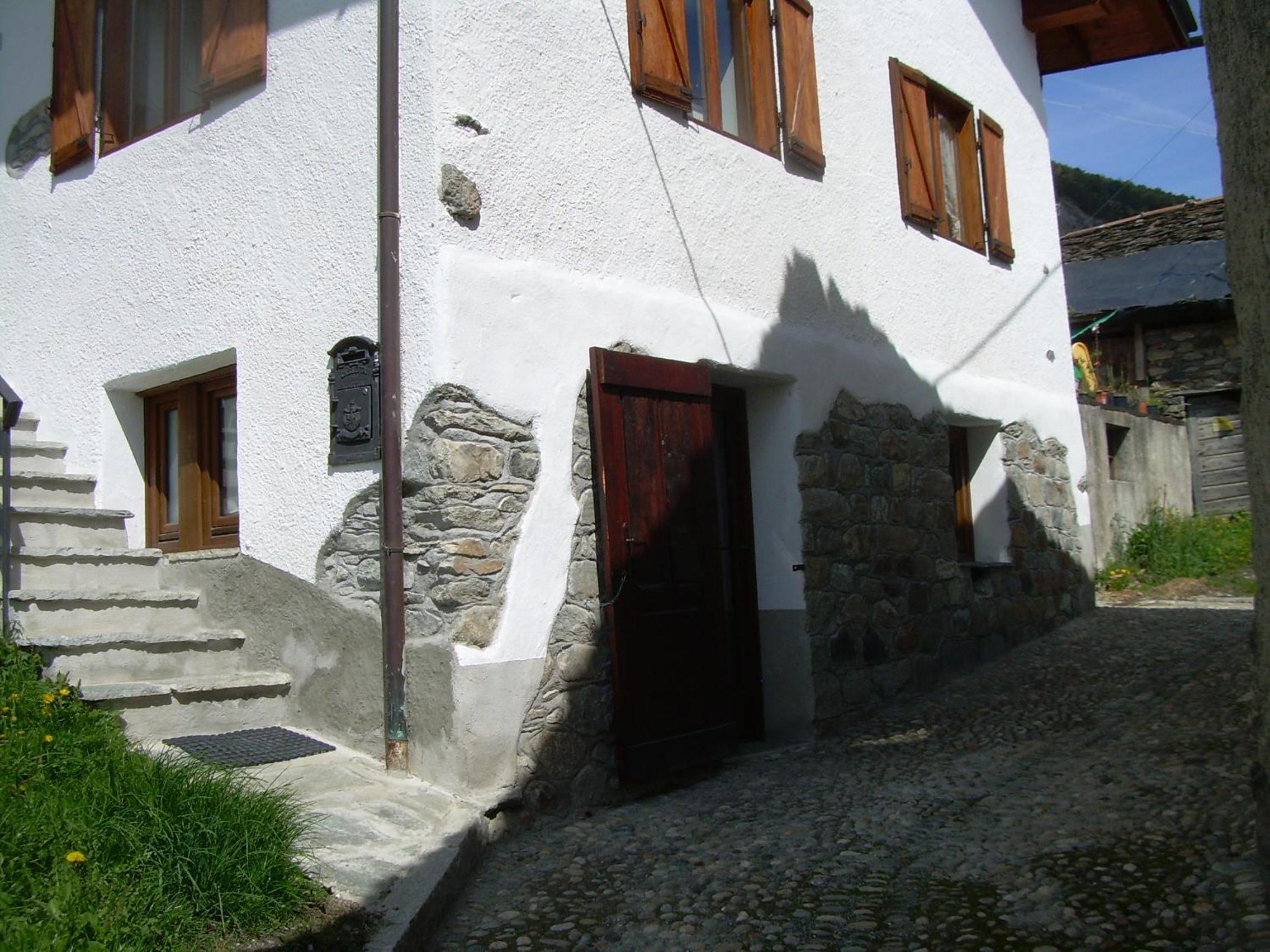 Taverna Semon view 3