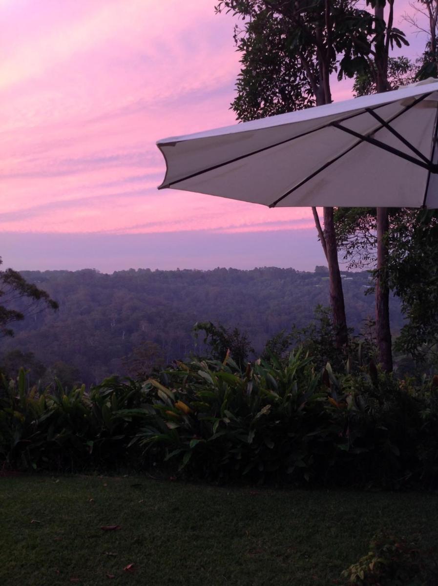 The Avenue at Montville Cottage