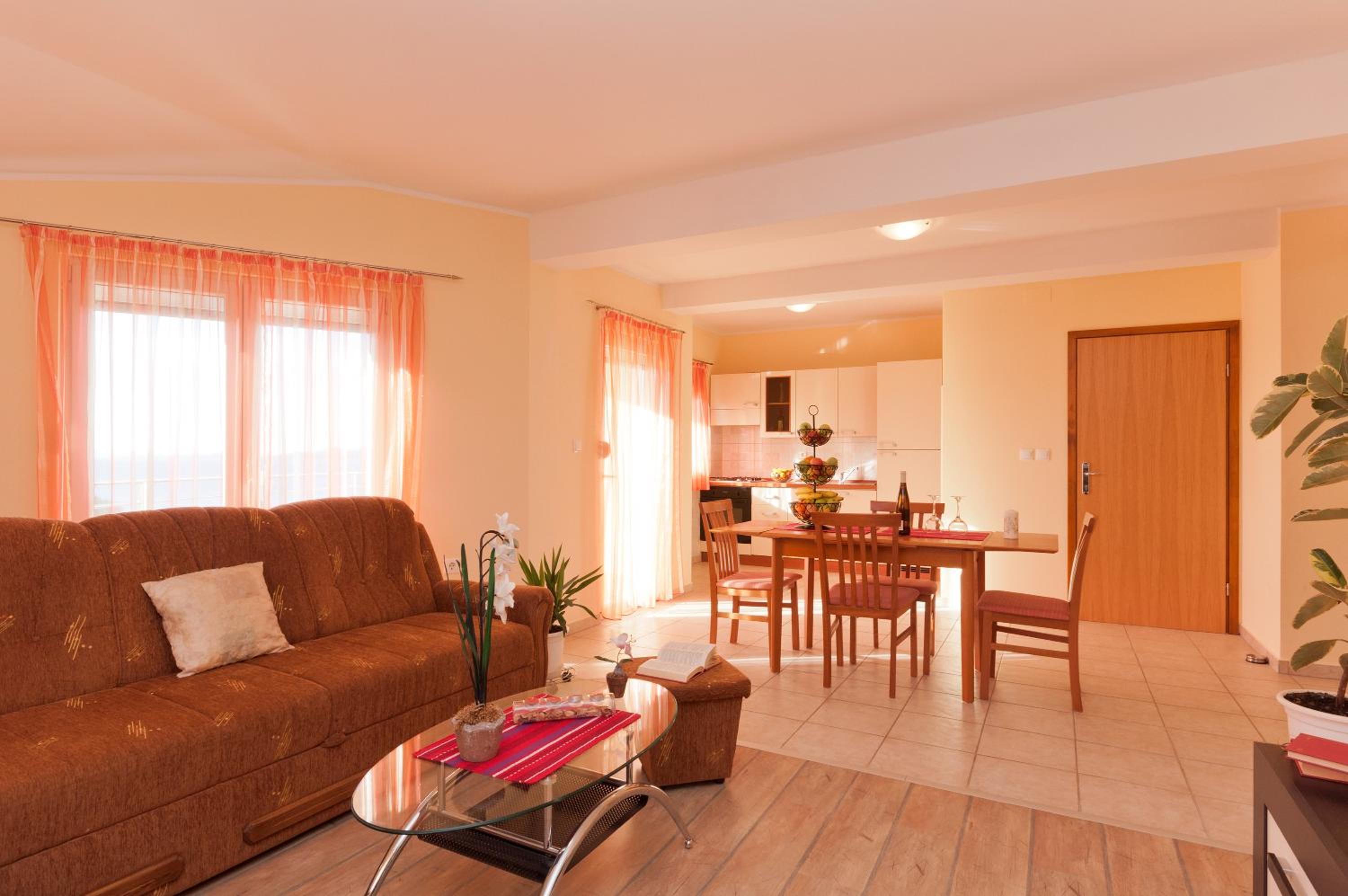 Apartments Mara