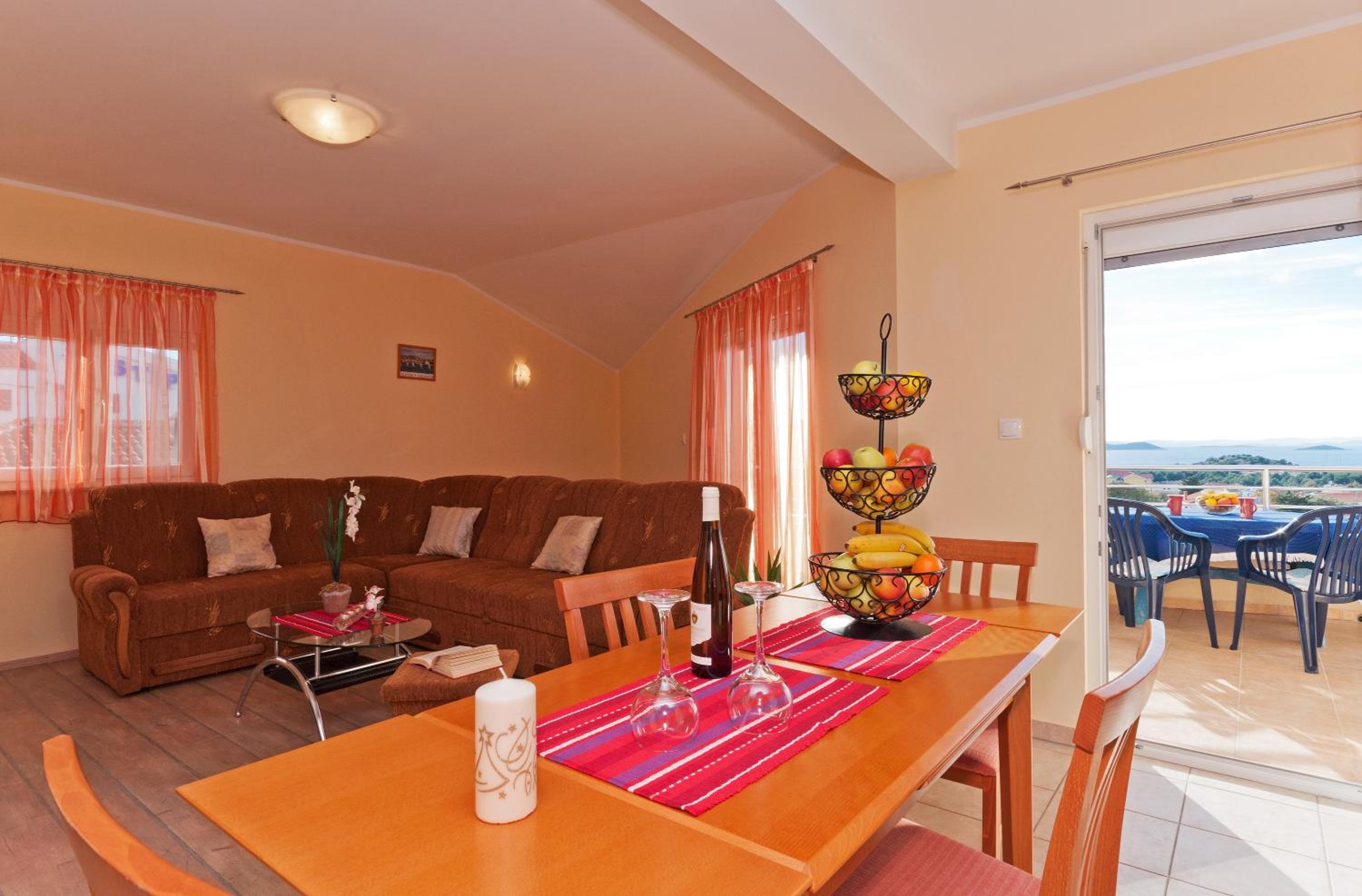 Apartments Mara