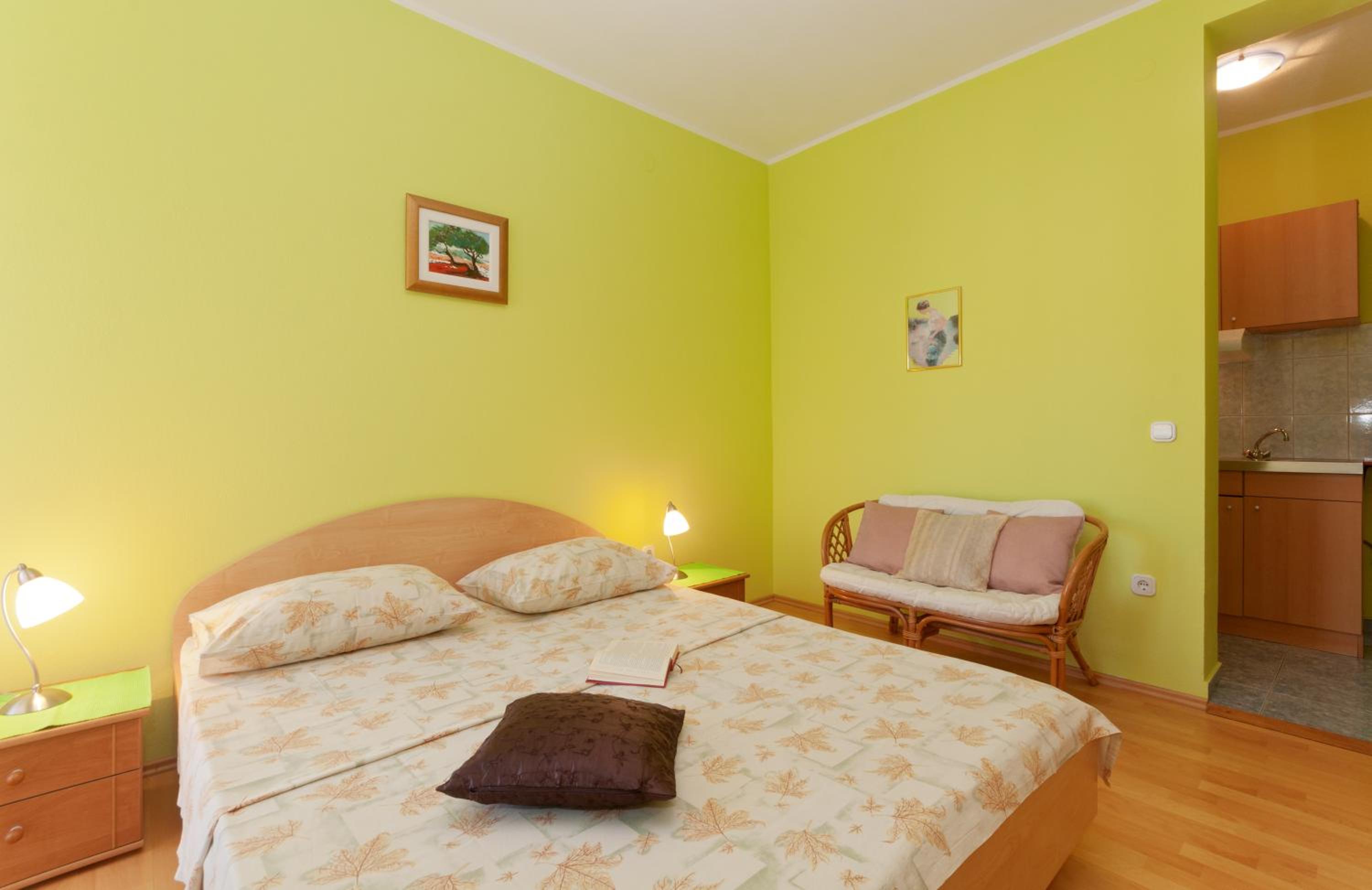 Apartments Mara