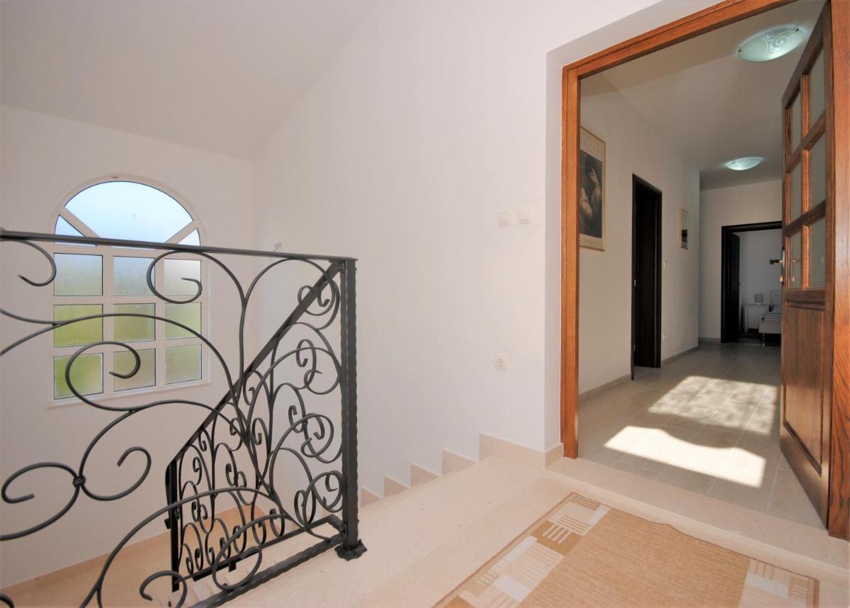 Apartment Mardi view 4