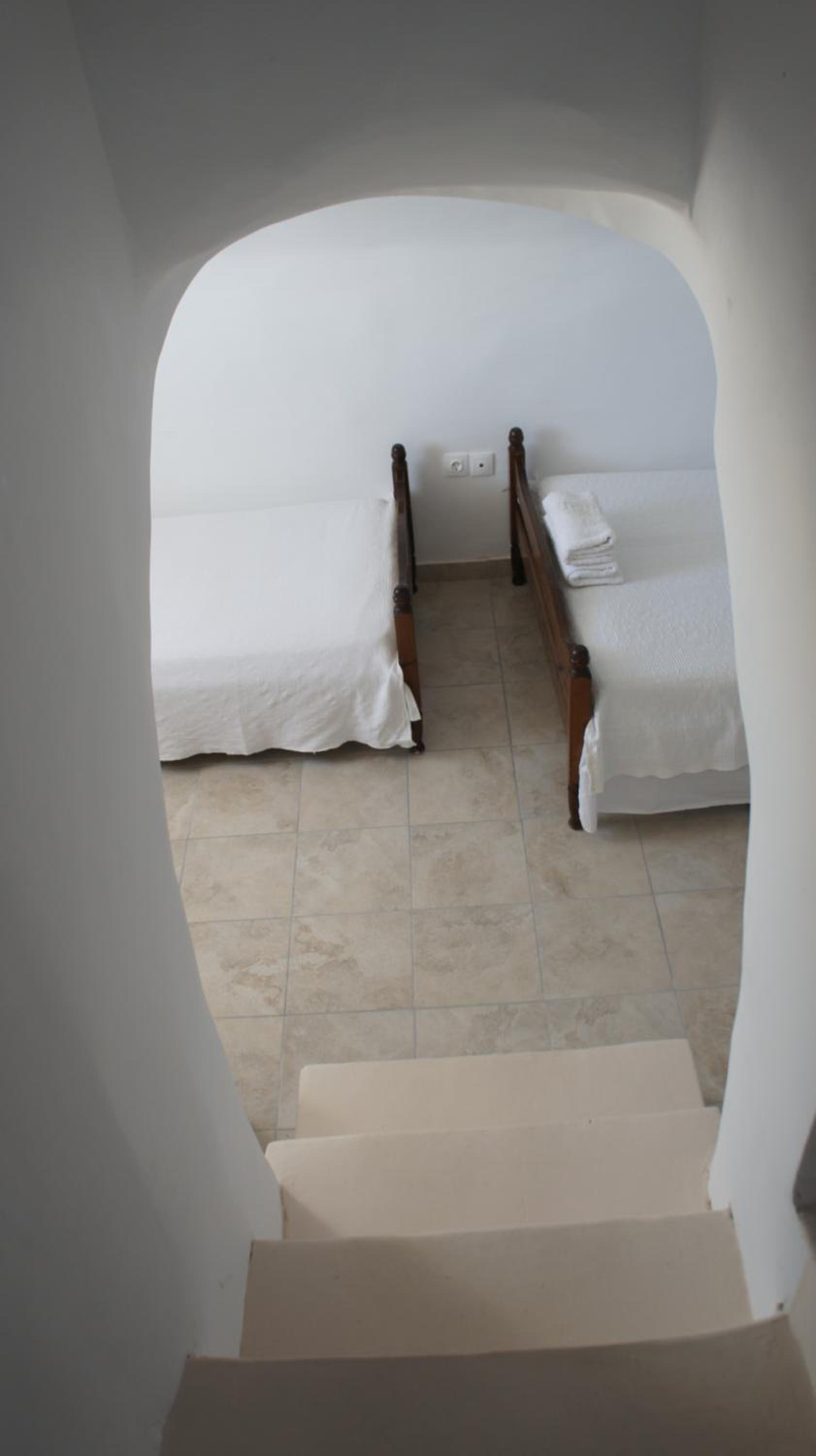 Oia Vacations - Marcos Rooms - Property Image 41