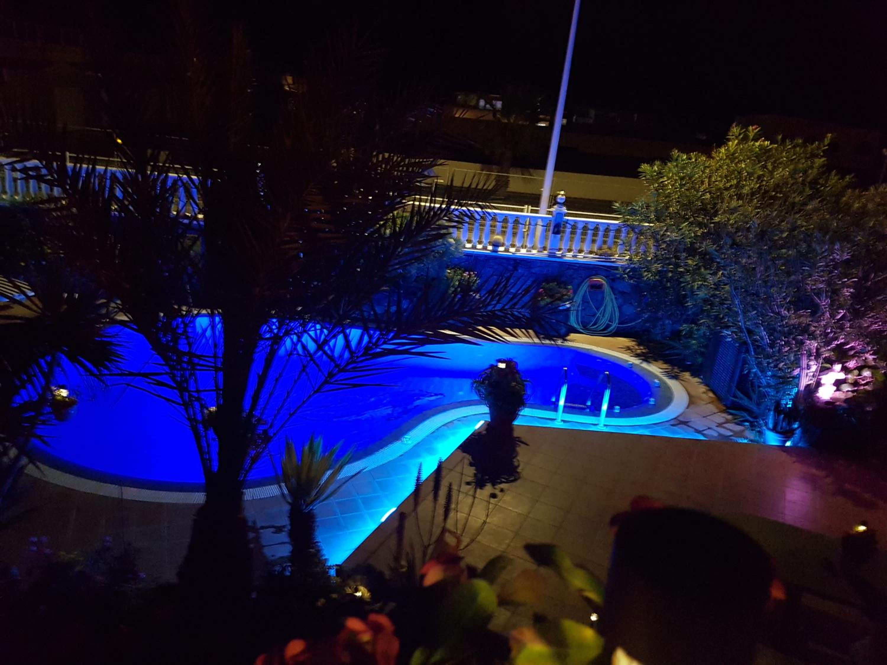 Apartamentos Los Delfines view 3