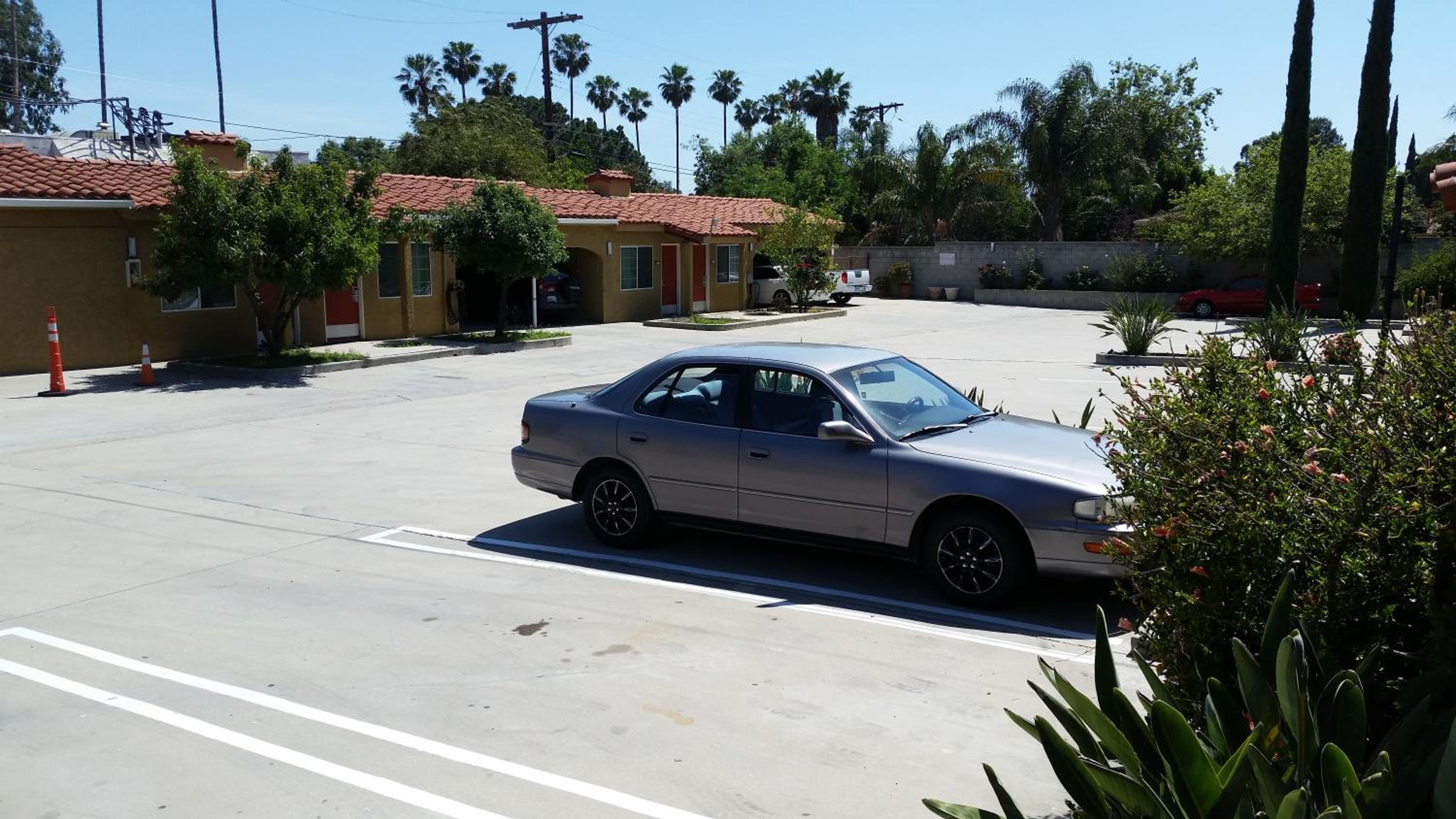 Economy Inn Motel - Property Image 15
