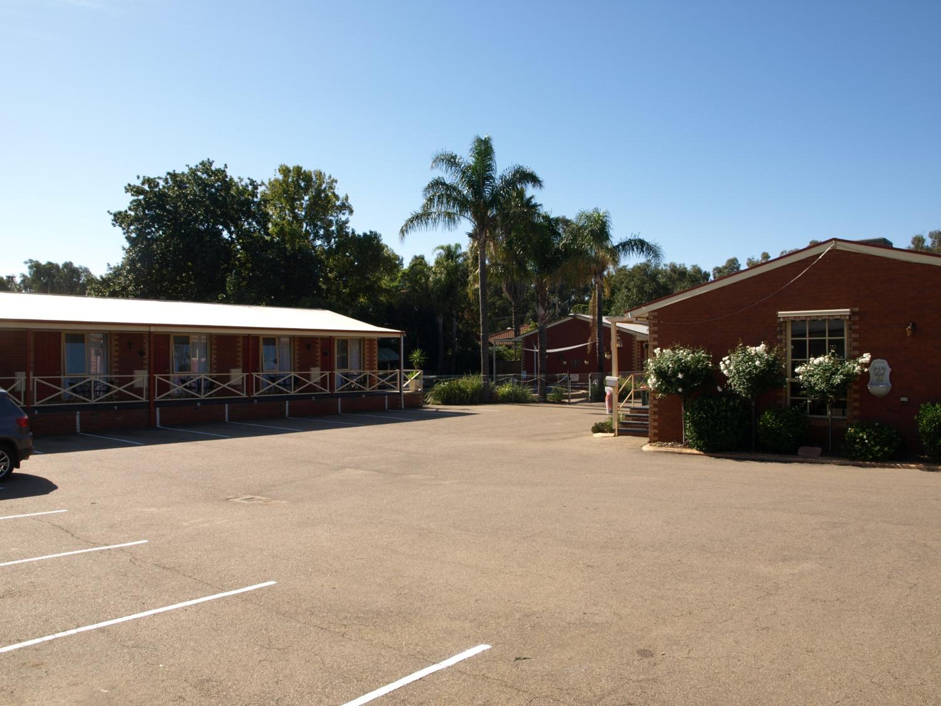 Old Coach Motor Inn Echuca