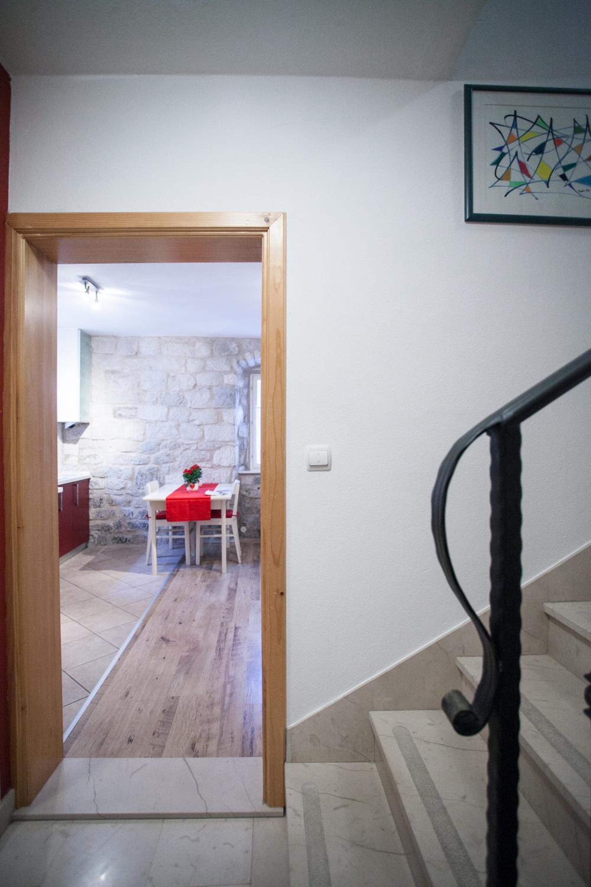 Apartment & Room Ursa