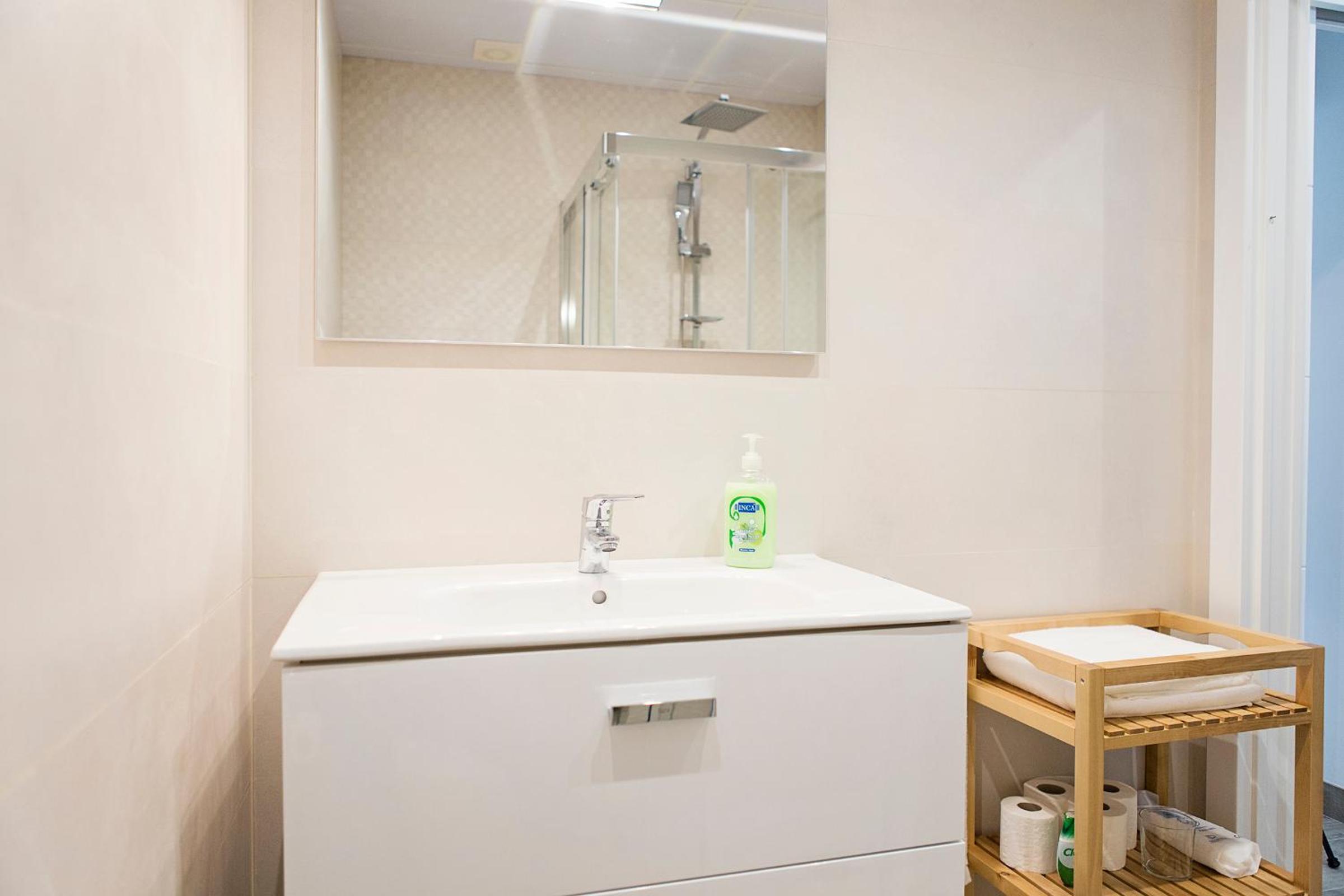 Suncity Flat Victoria