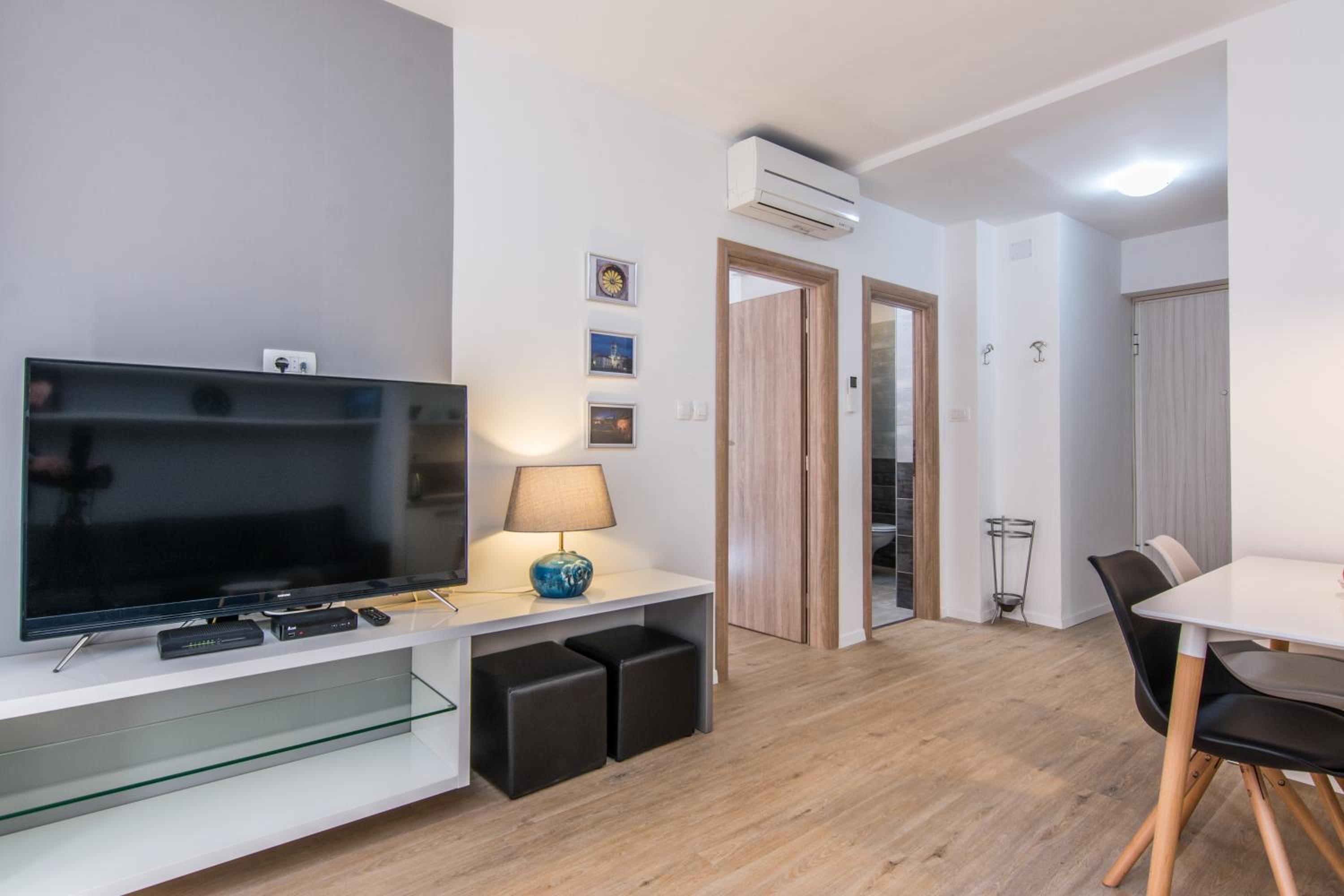 Bell Apartment