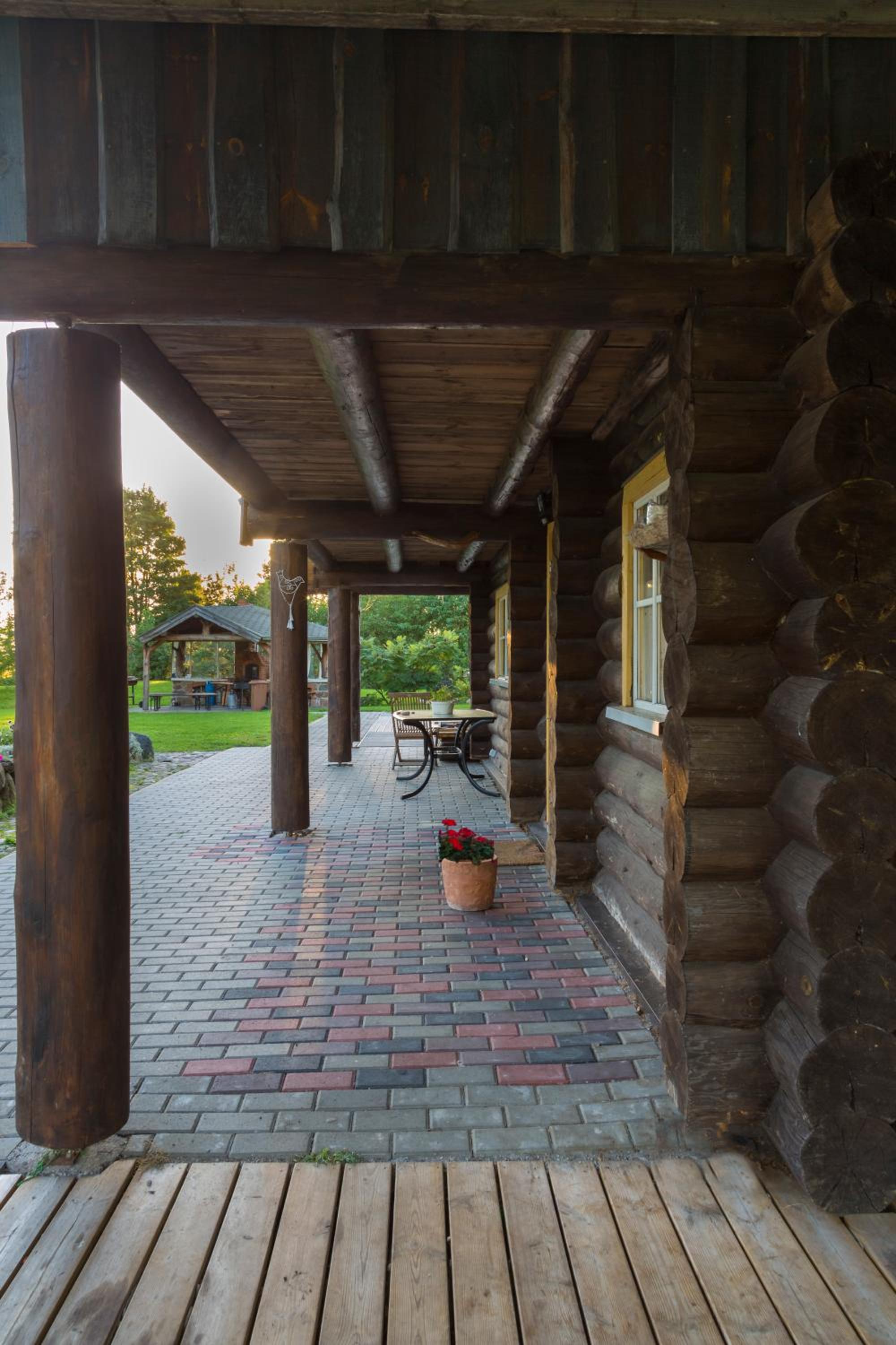 Tuisuliiva Holiday House