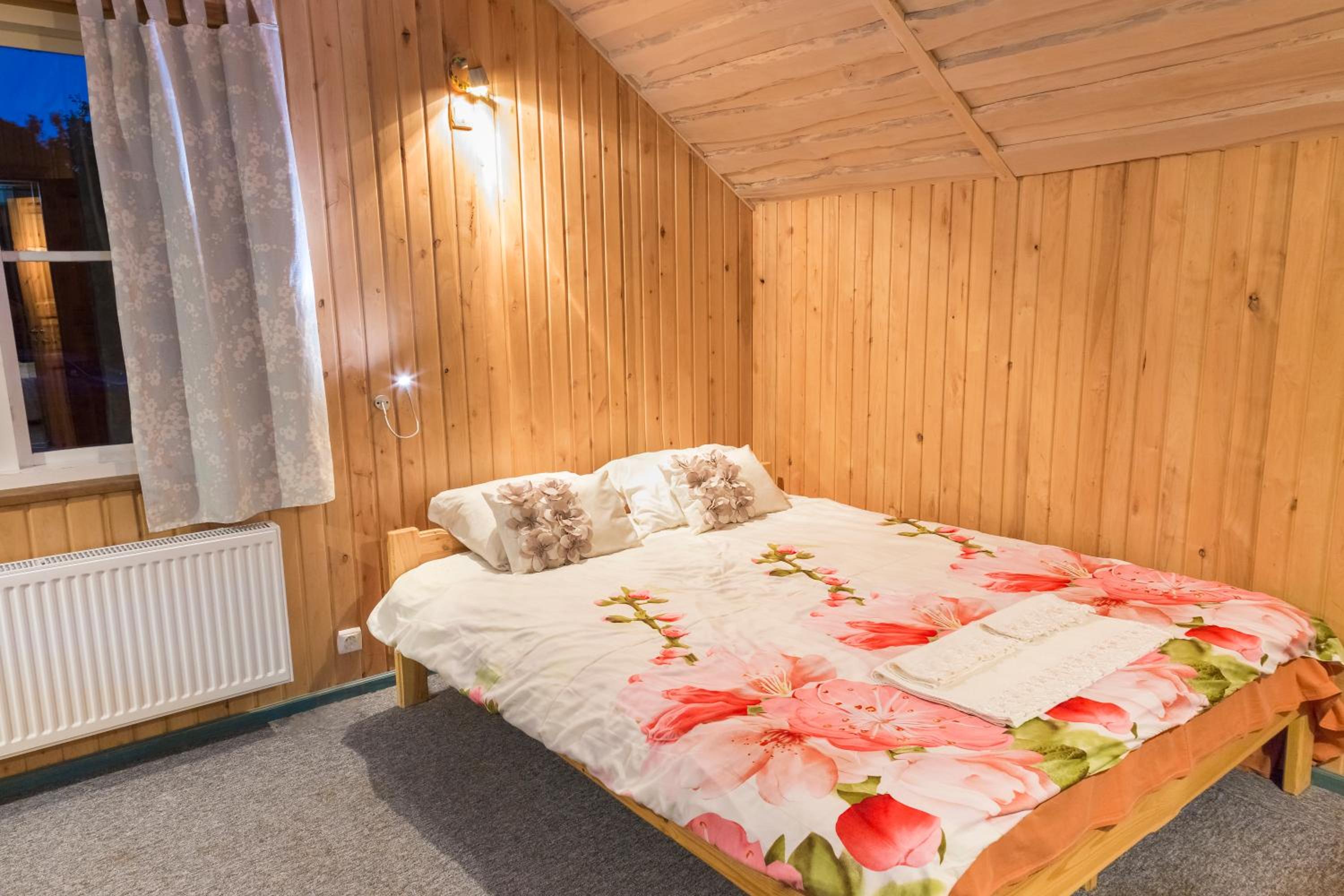 Tuisuliiva Holiday House