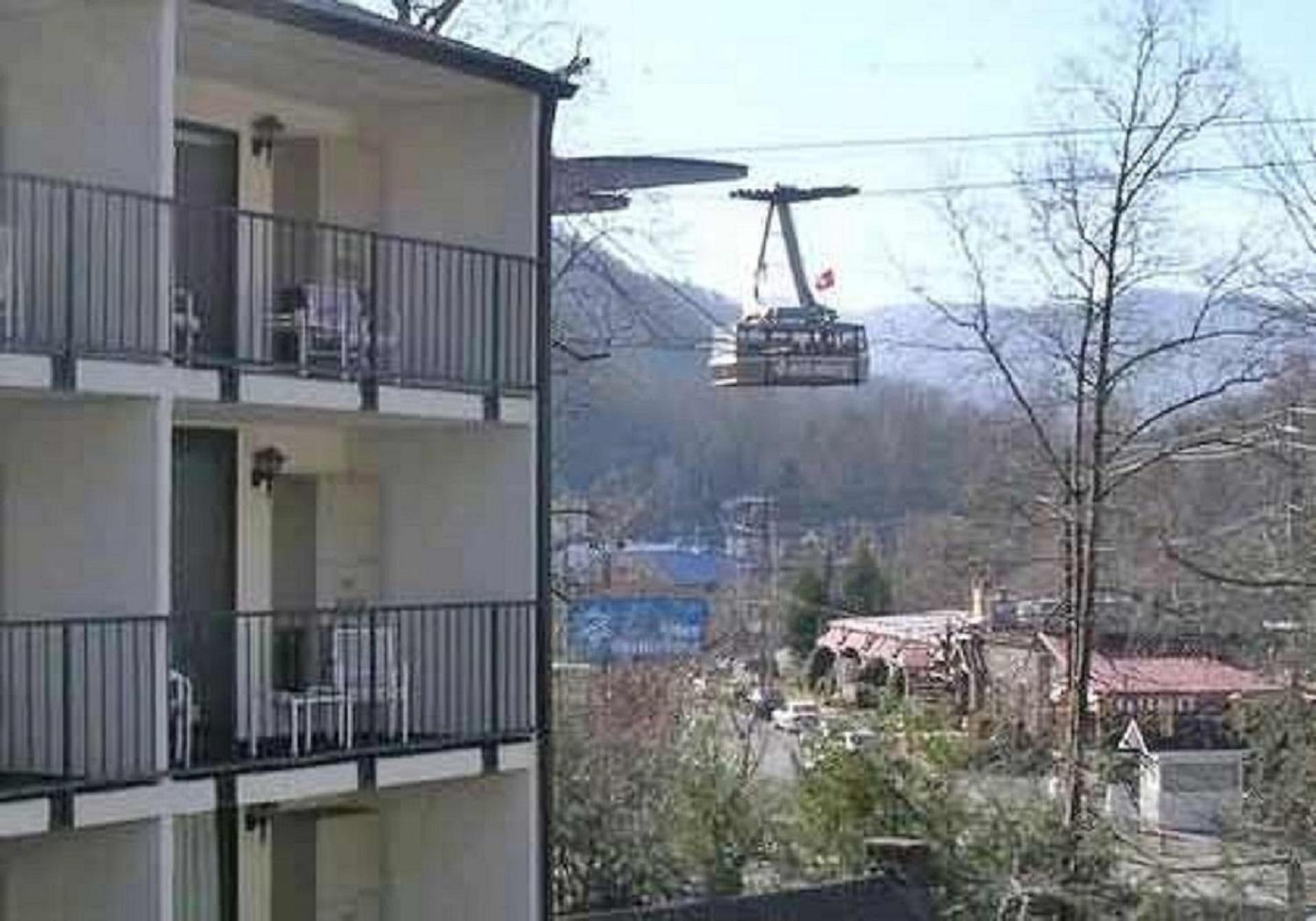 Downtown Gatlinburg Apartment