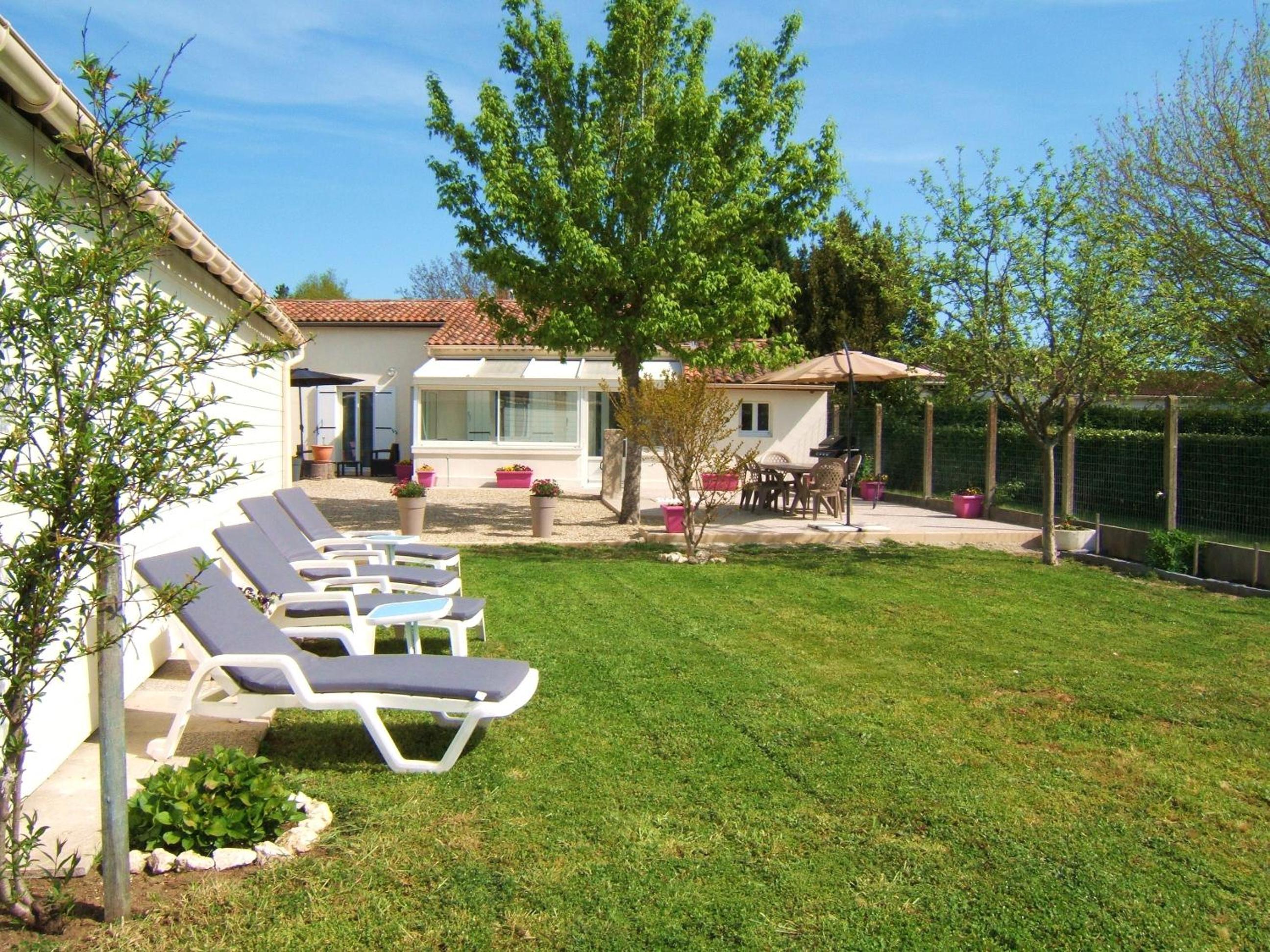 Gîte L'Hirondelle view 4