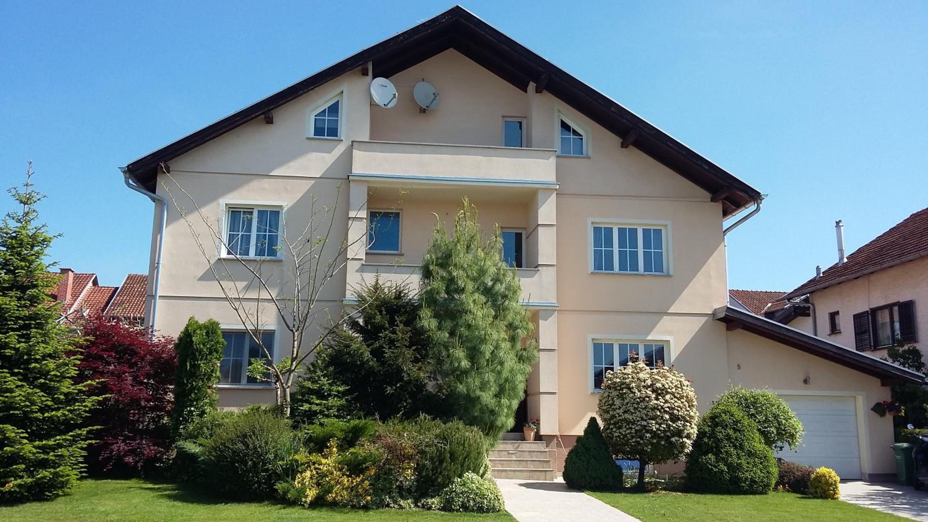 Hotel Apartments Place4you - Image 1