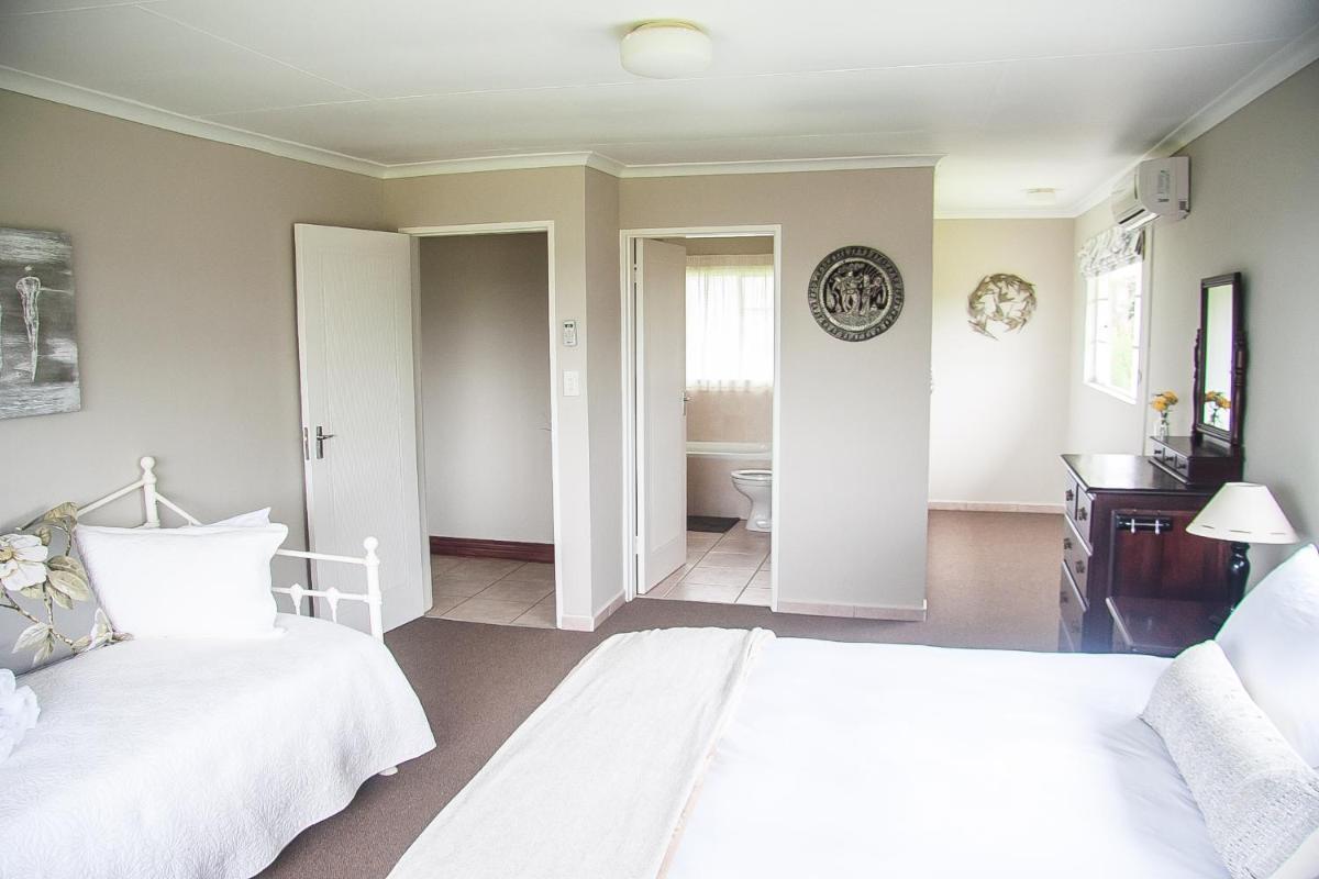 Sangwana 27 Holiday Home view 5