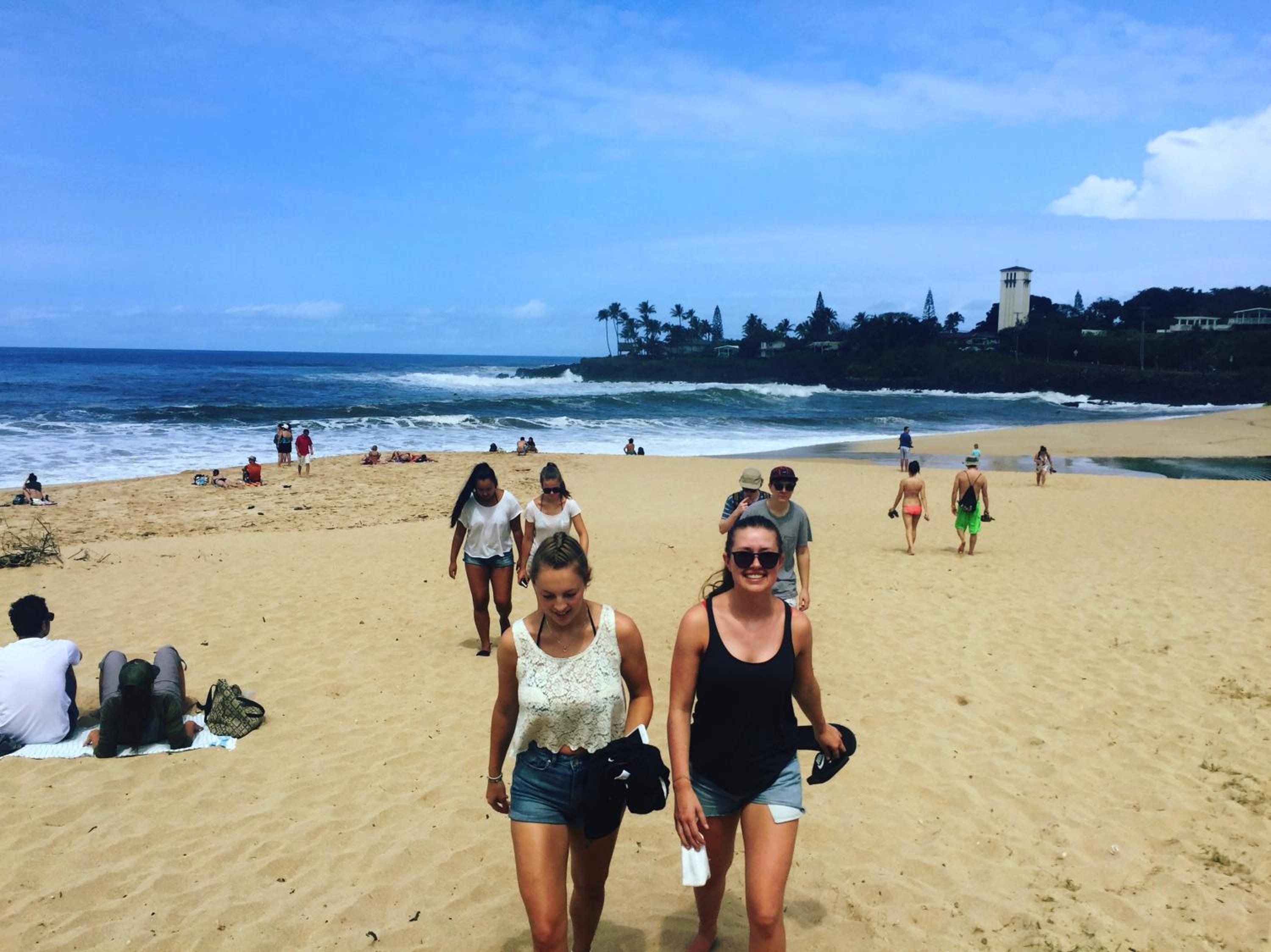 Polynesian Hostel Beach Club