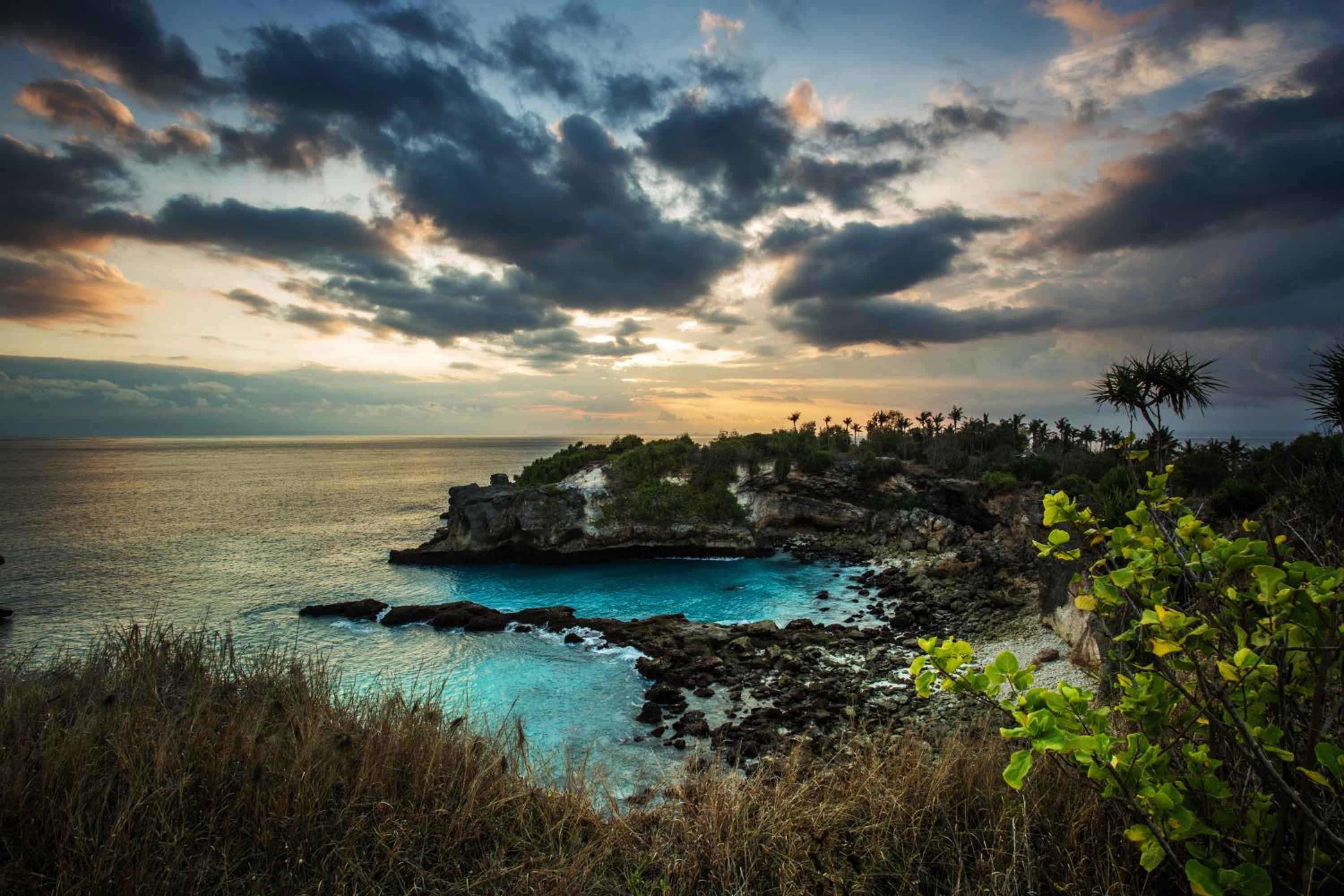 TS Hut Lembongan