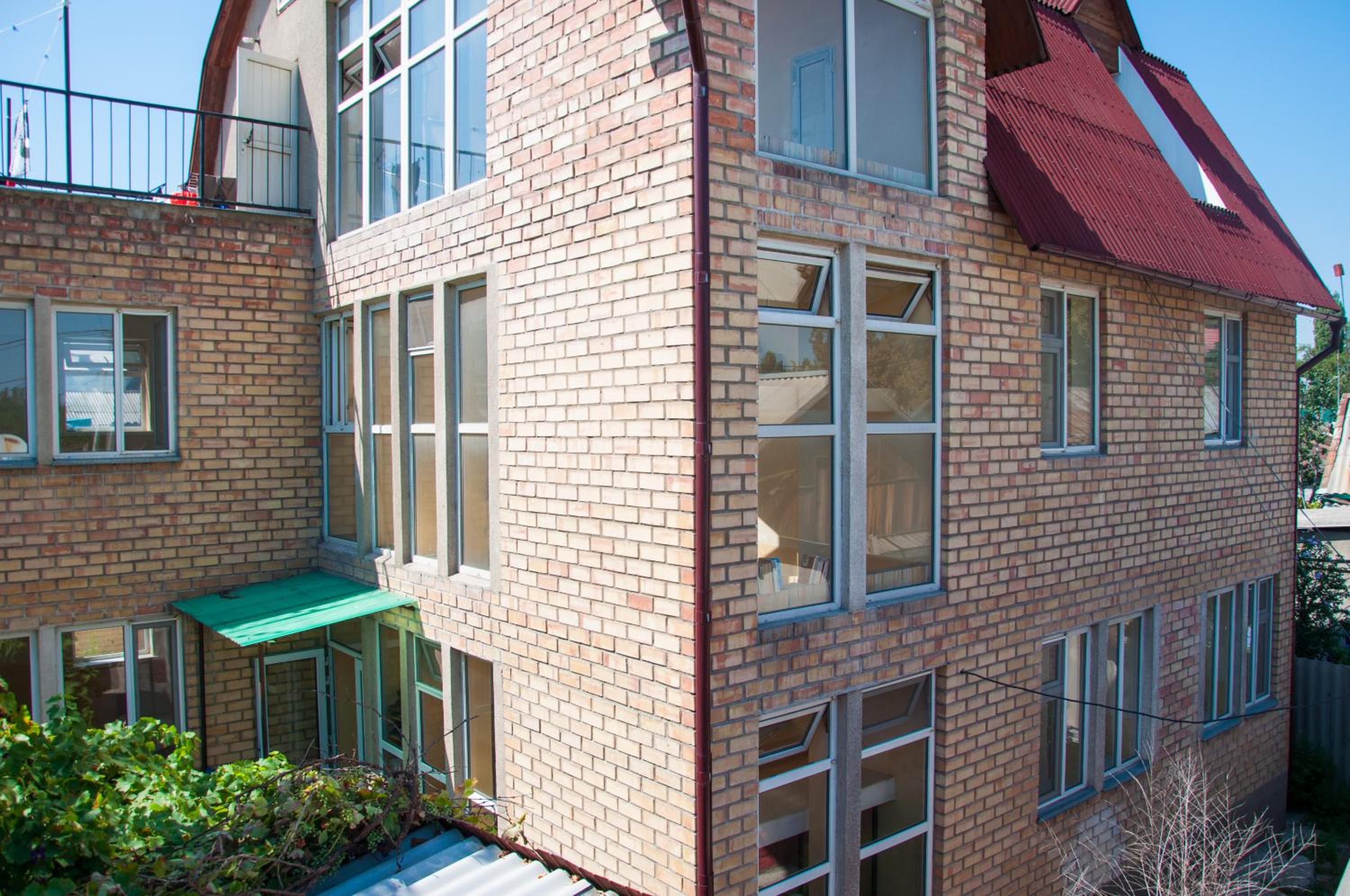 Sakura Guesthouse