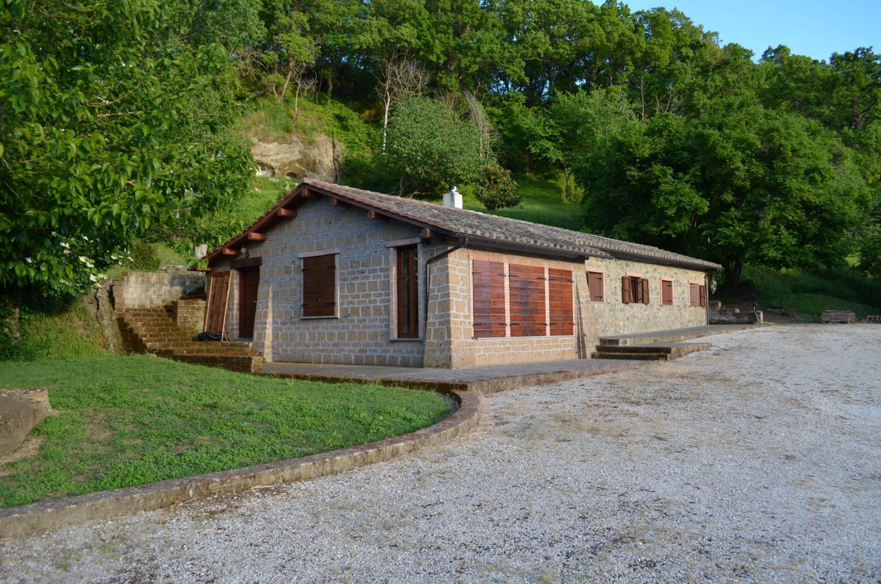 Casa Sorgente view 2