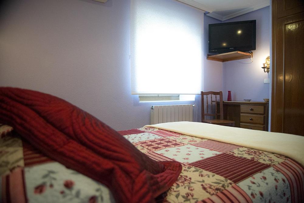 Hostal Mizmaya view 3