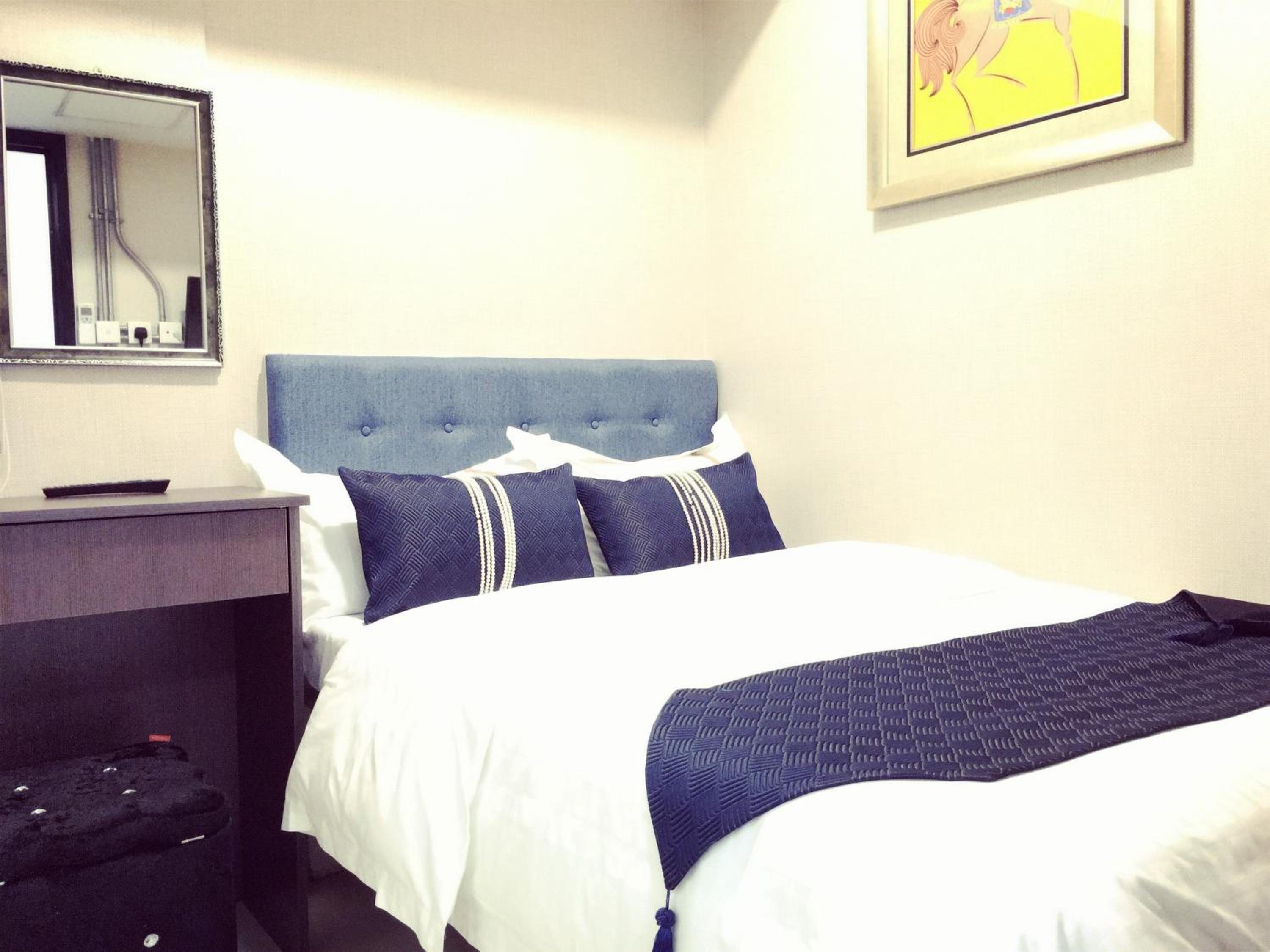 Seasons Hotel