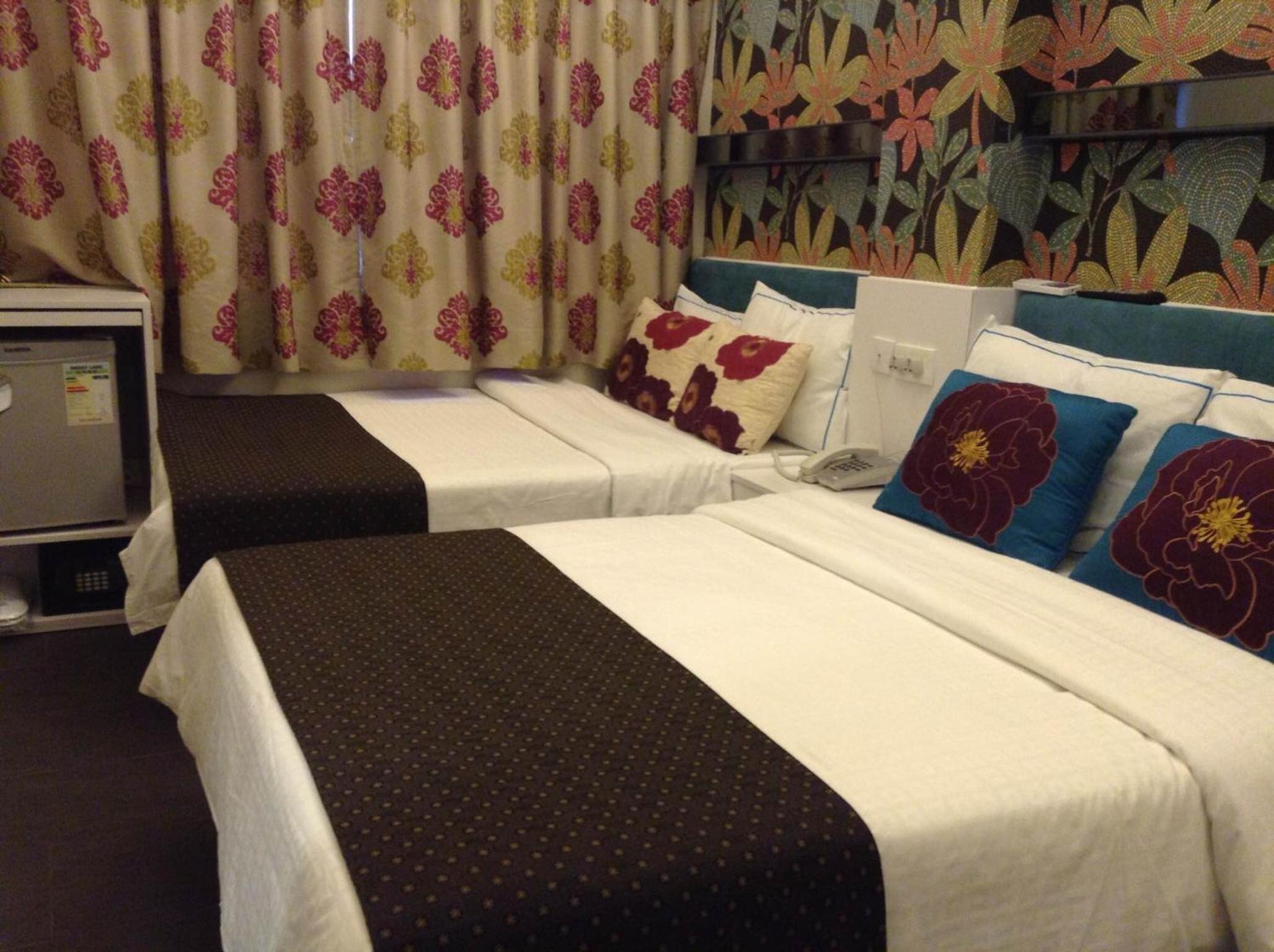 Seasons Hotel