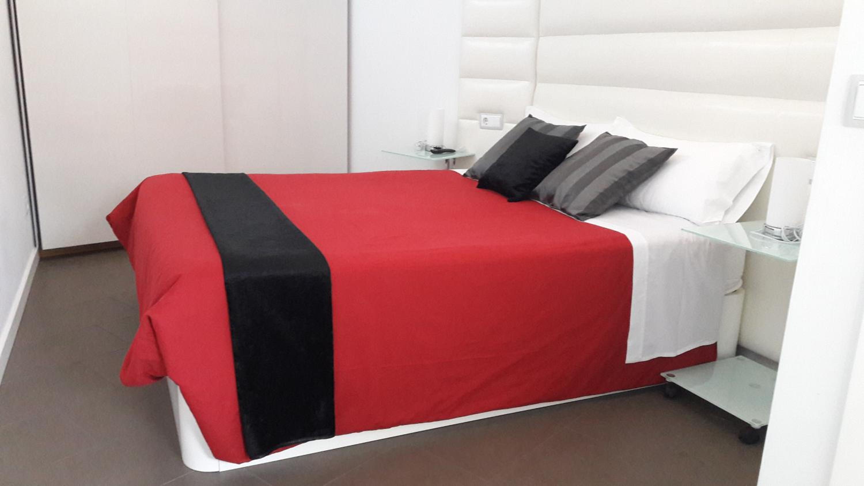 Apartaments y Habitacions Entre Volcans