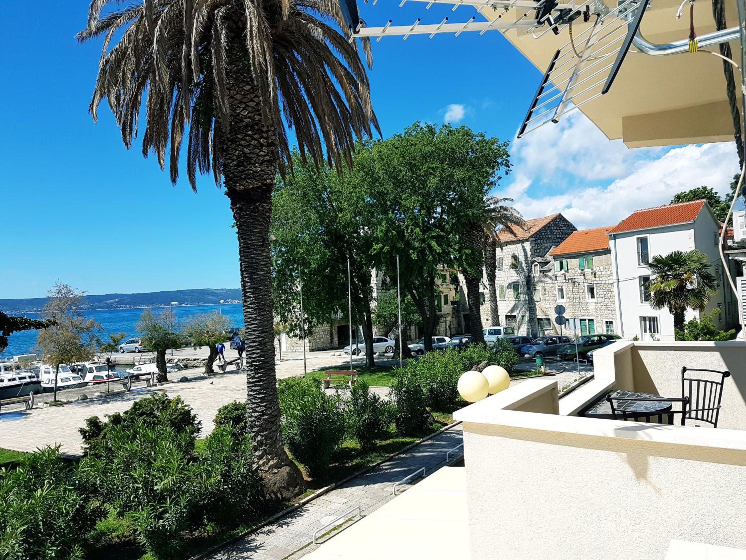 Photo 53