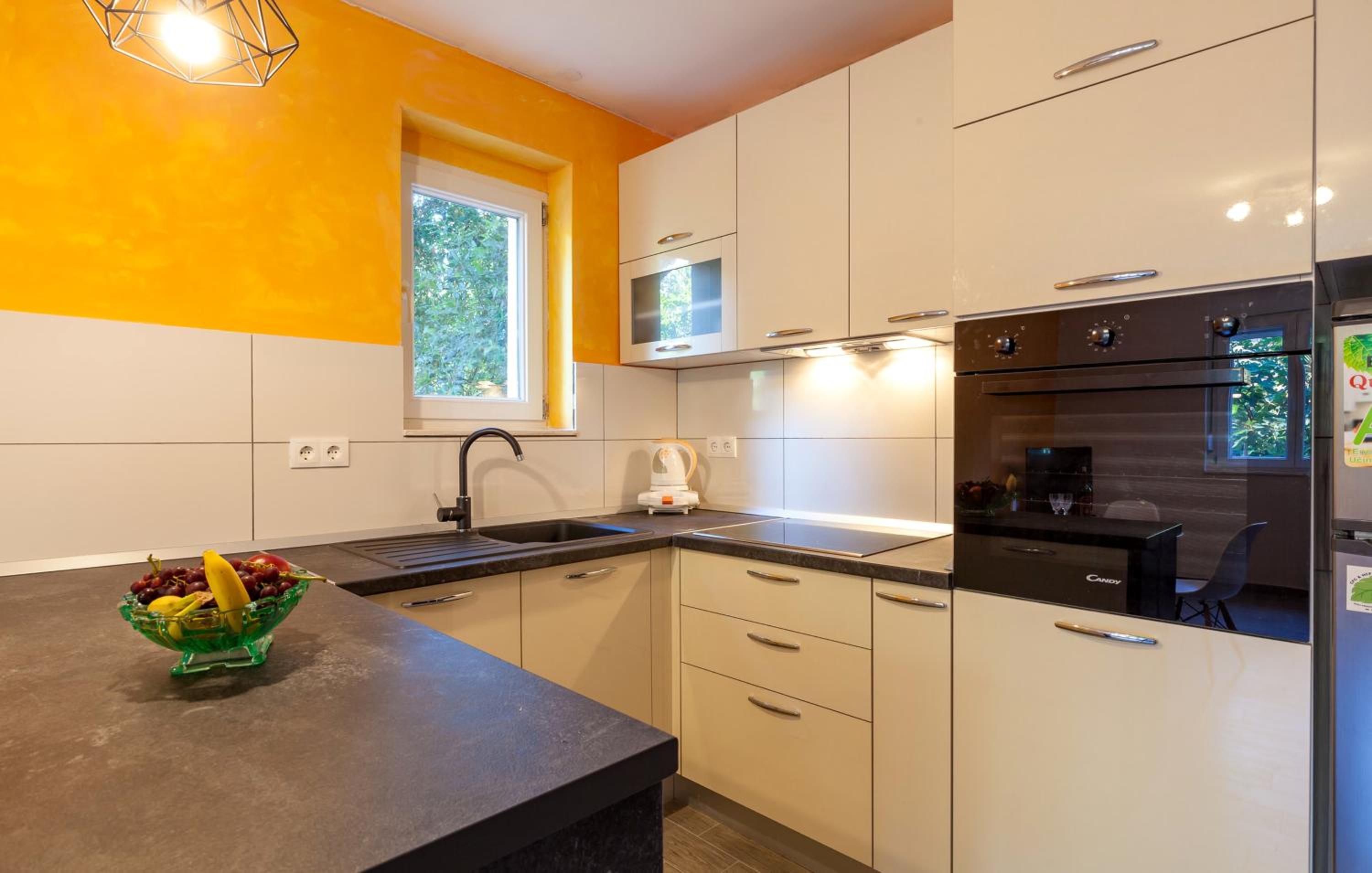 APARTMENT SANJA&SUNCE