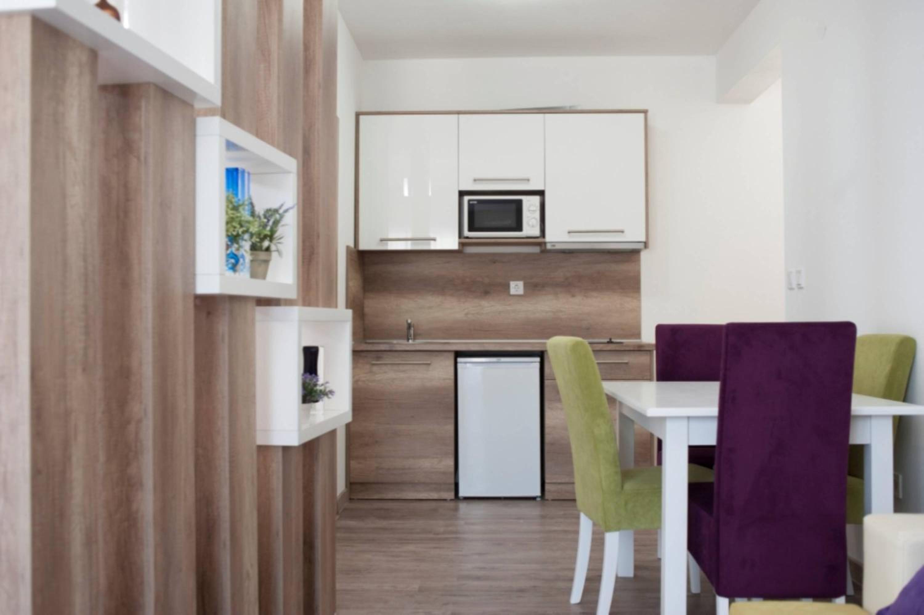 B&T Apartments