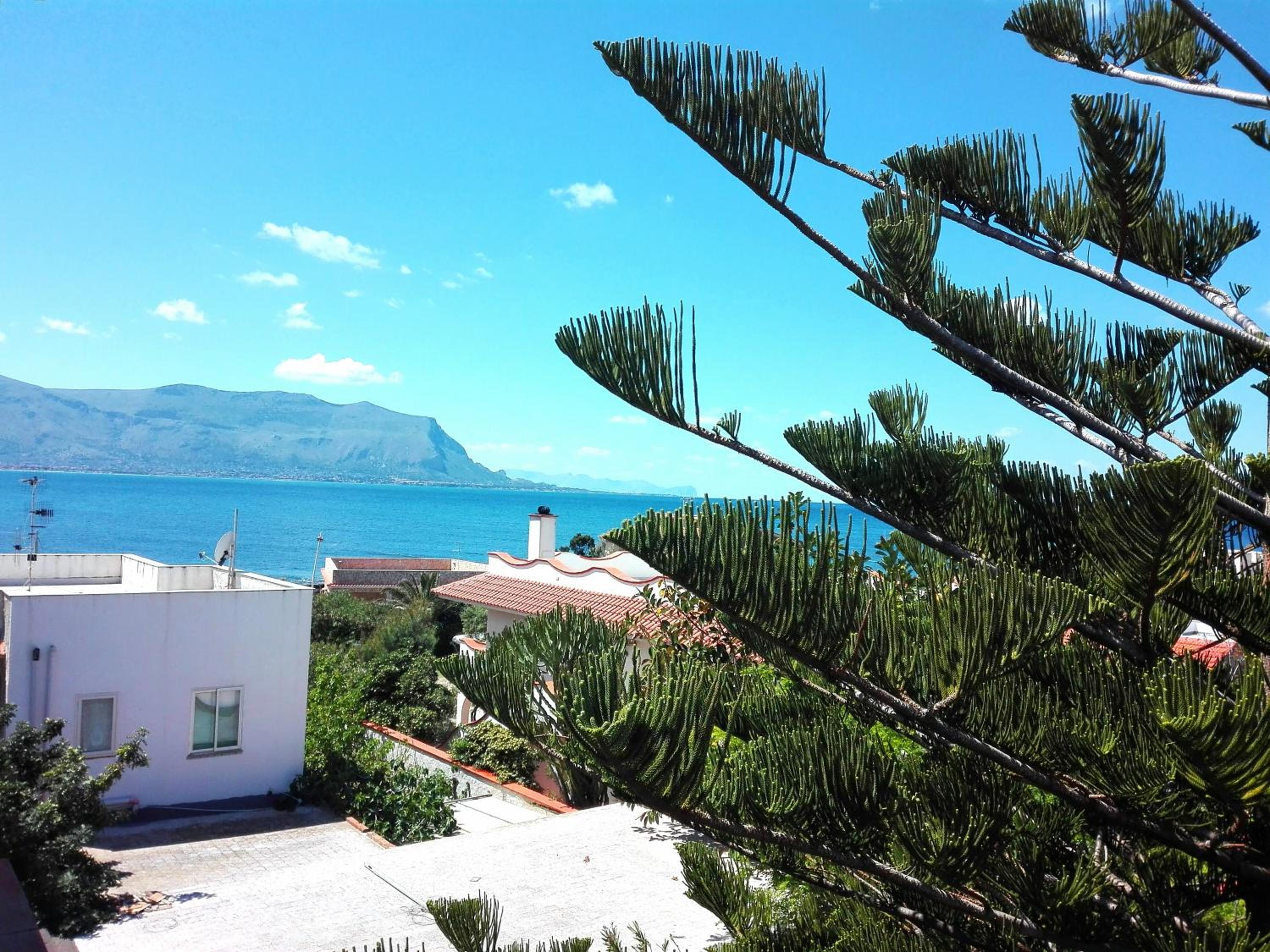 Garden House Alla Torre view 5